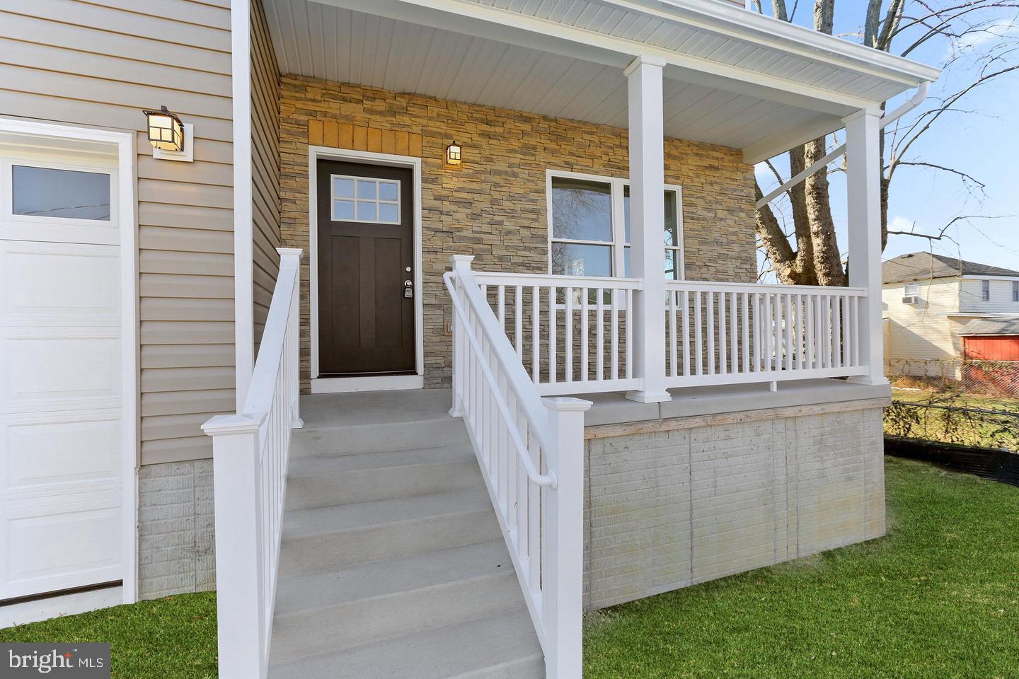 BACK RIVER HIGHLANDS - Residential