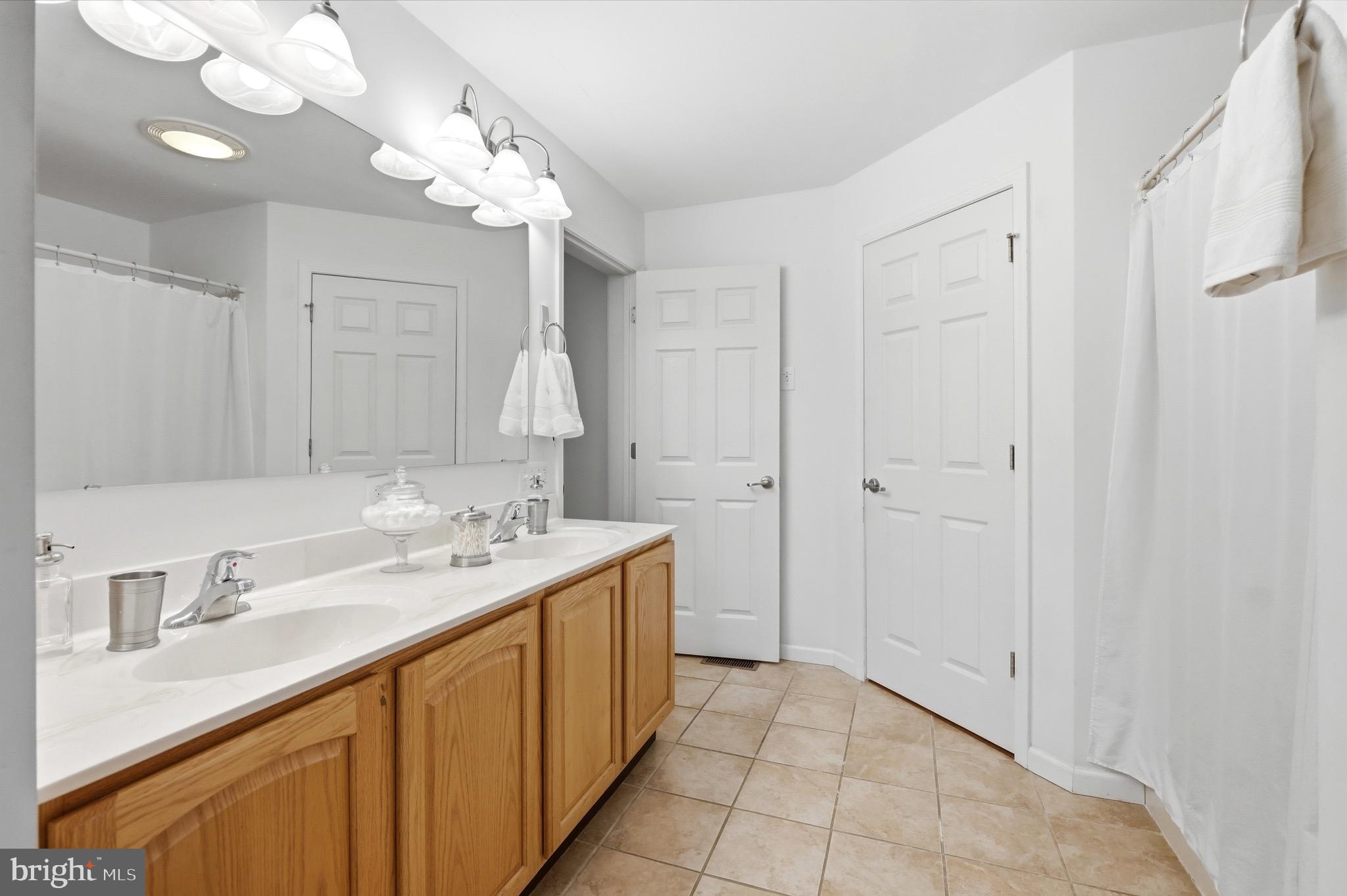 MULBERRY HILL - Residential