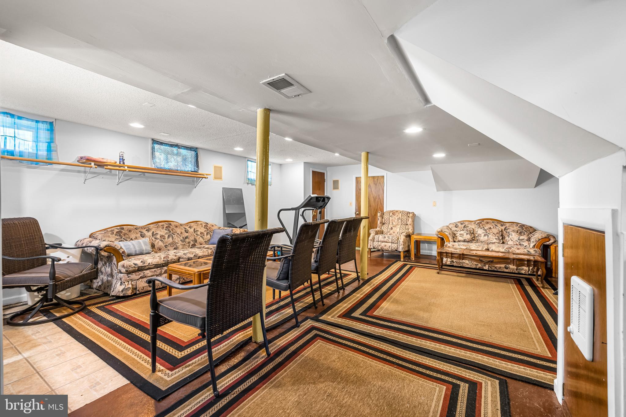 RANDALLSTOWN - Residential