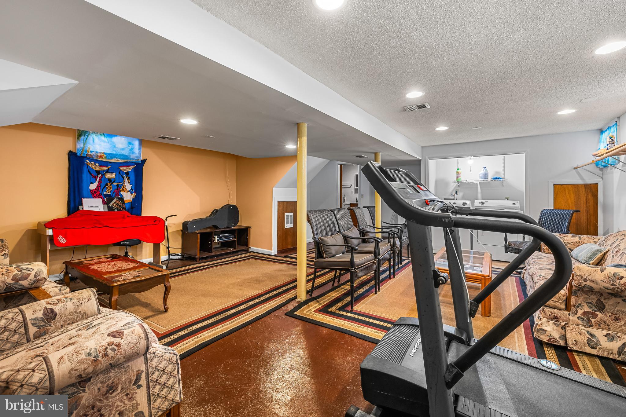RANDALLSTOWN - Residential