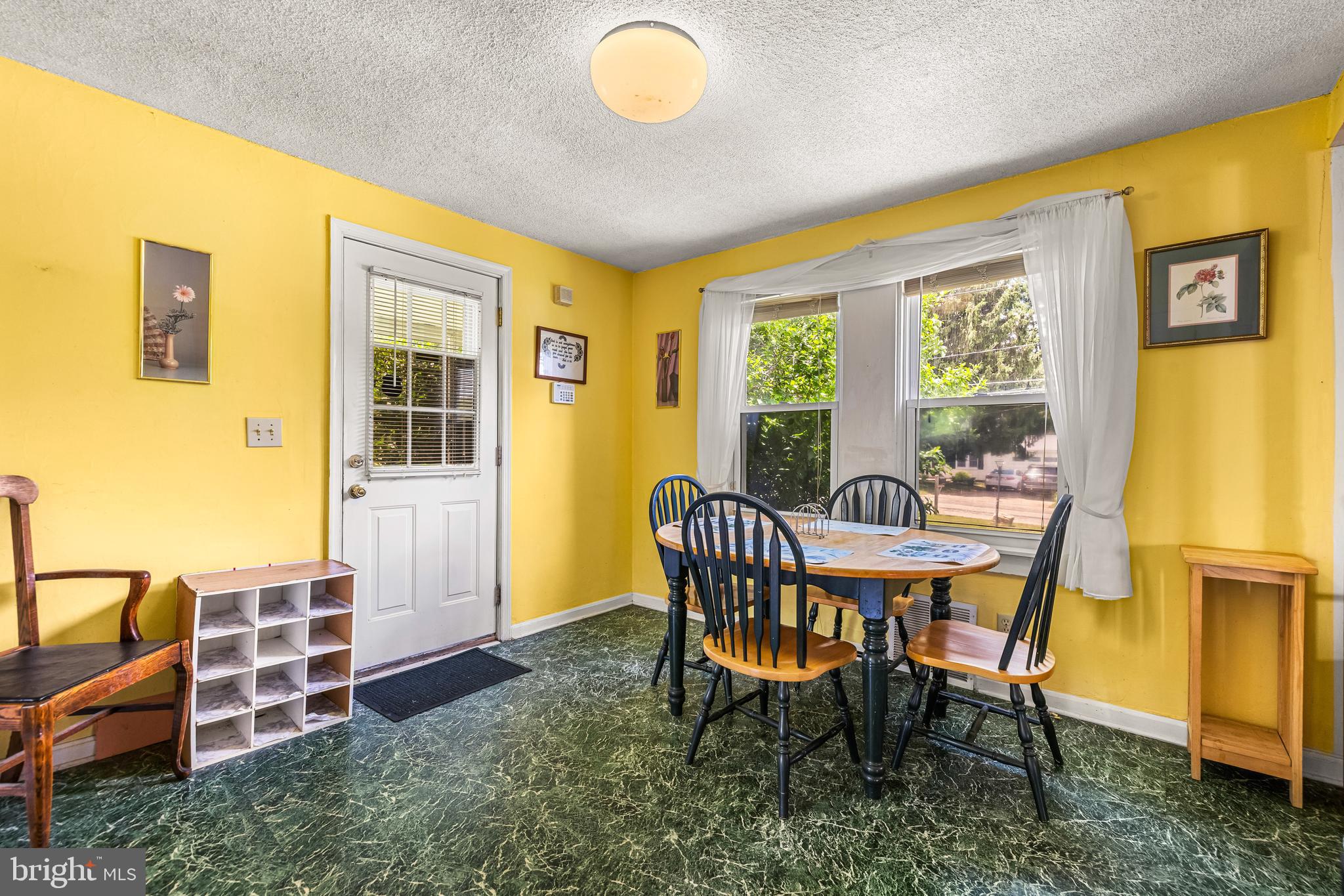 RANDALLSTOWN - Residential