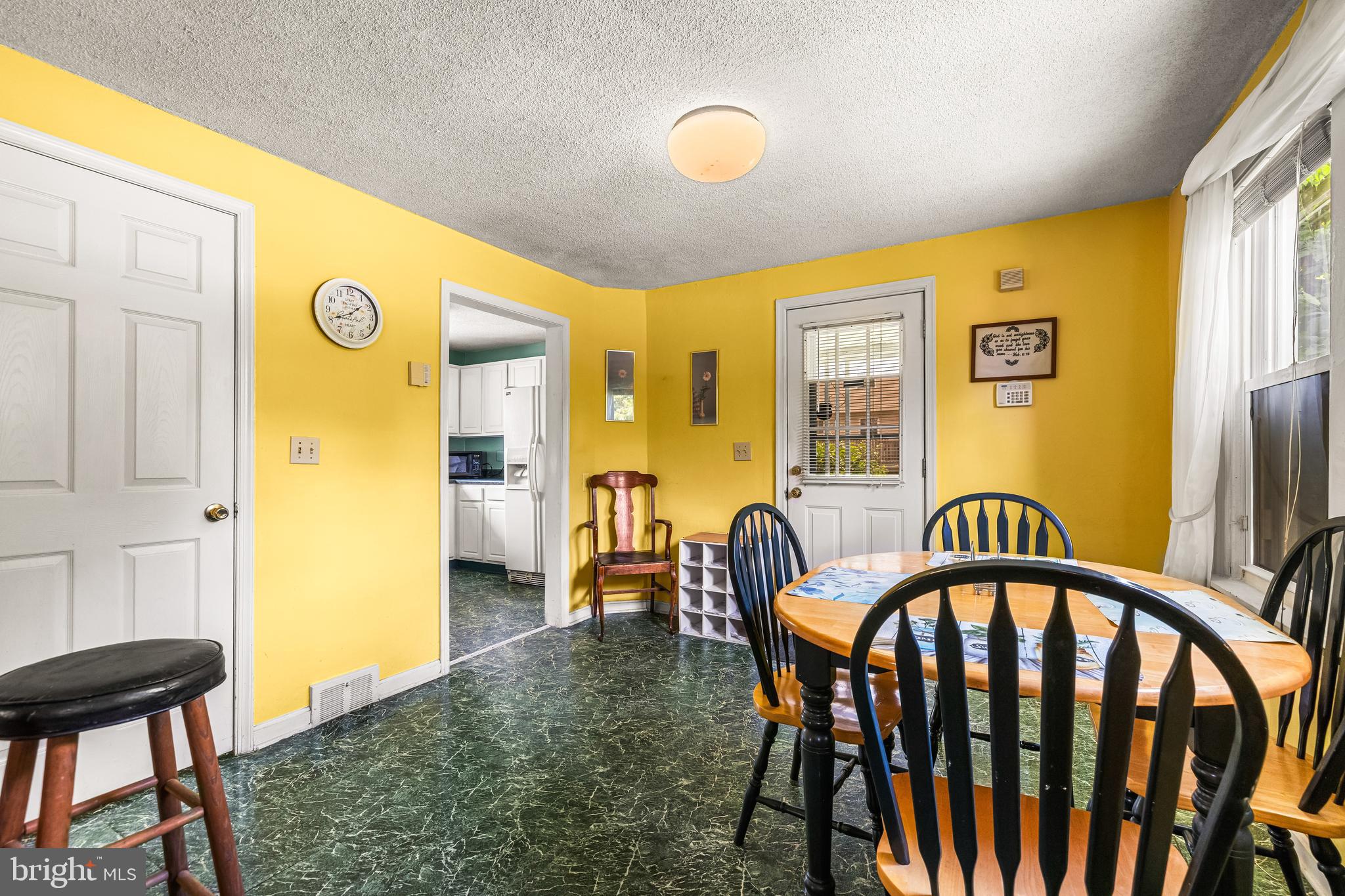 RANDALLSTOWN - Residential