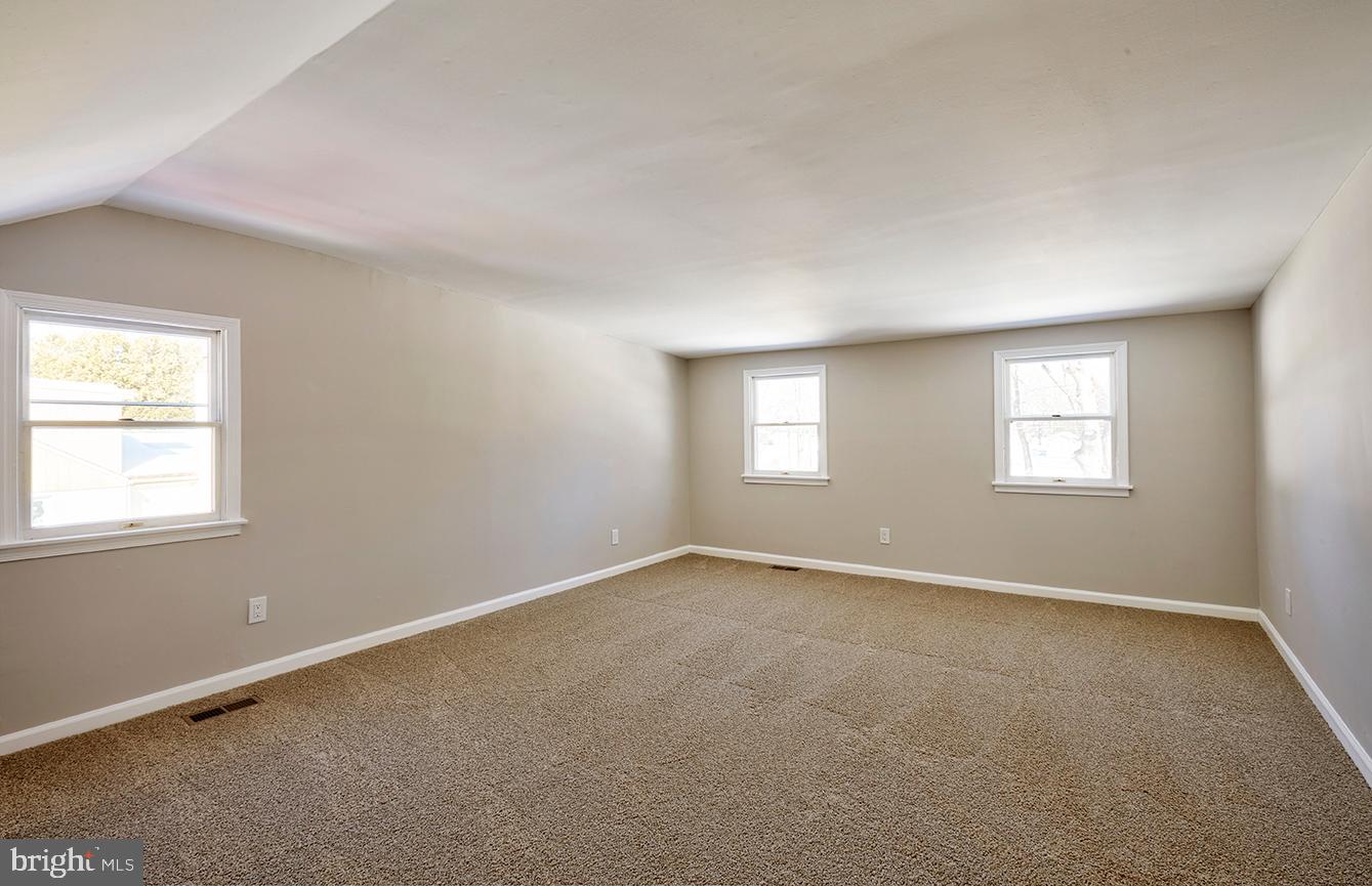 CASEY GDNS - Residential