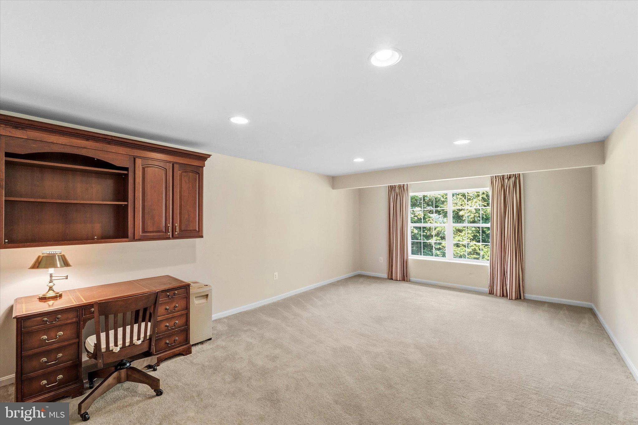 DUNBARTON AT BRAEMAR - Residential
