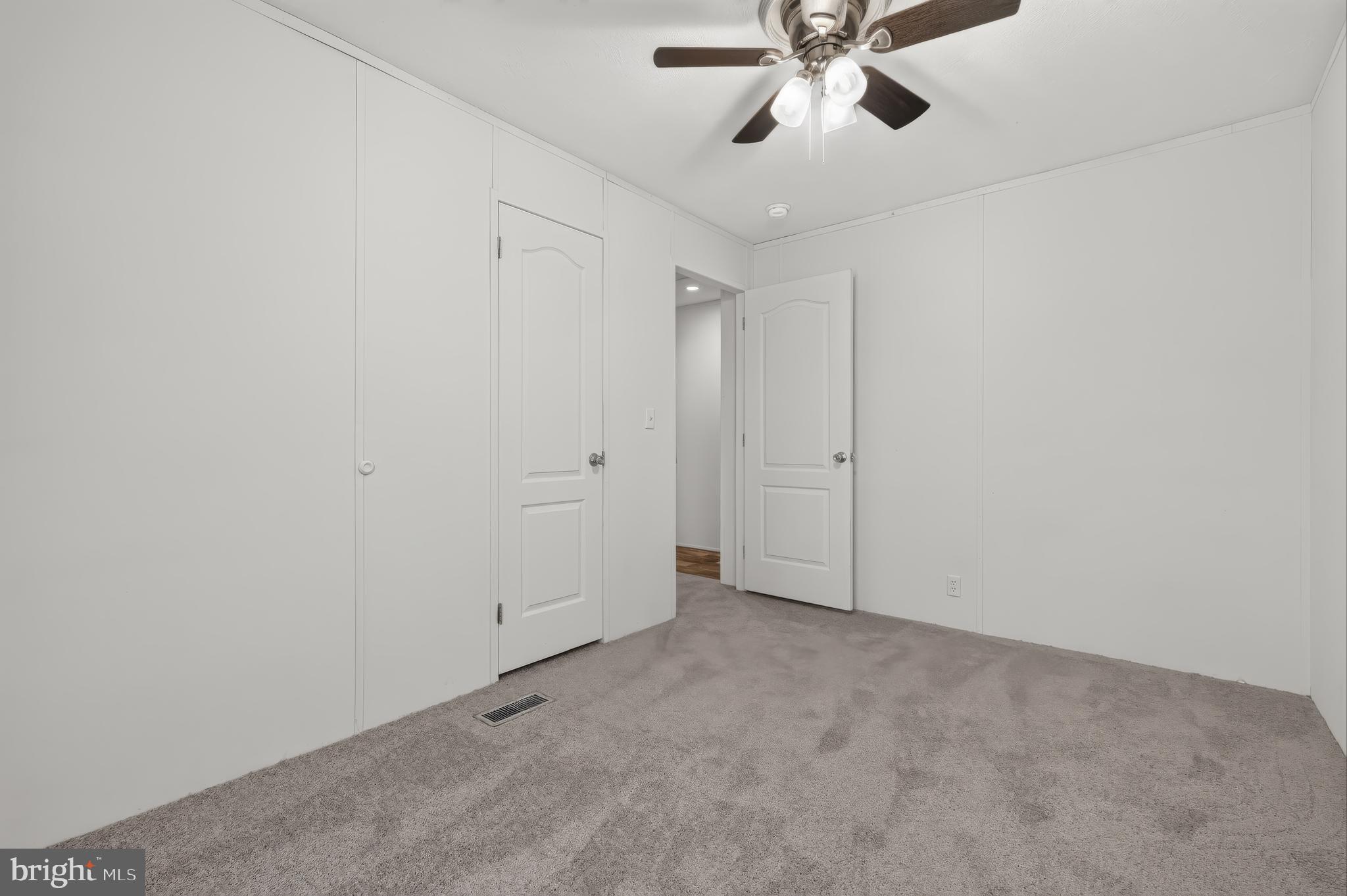 VILLAGE BROOK - Residential
