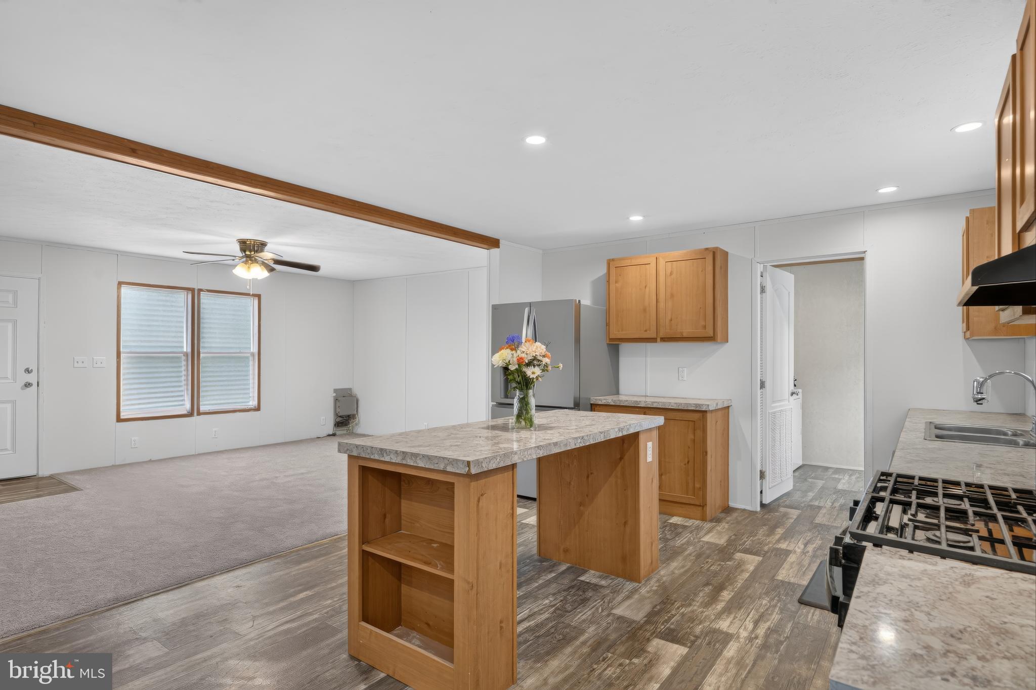 VILLAGE BROOK - Residential