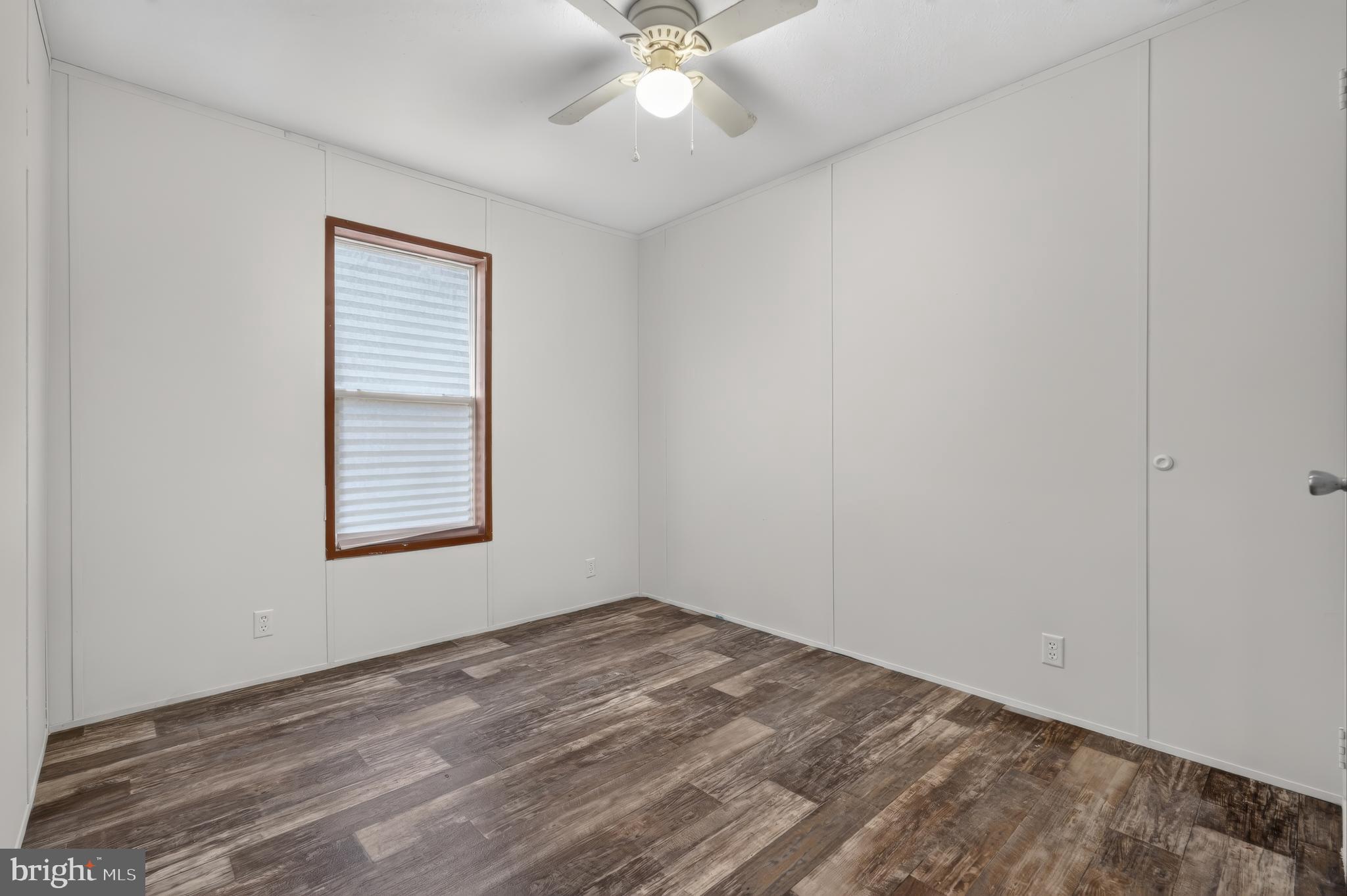 VILLAGE BROOK - Residential