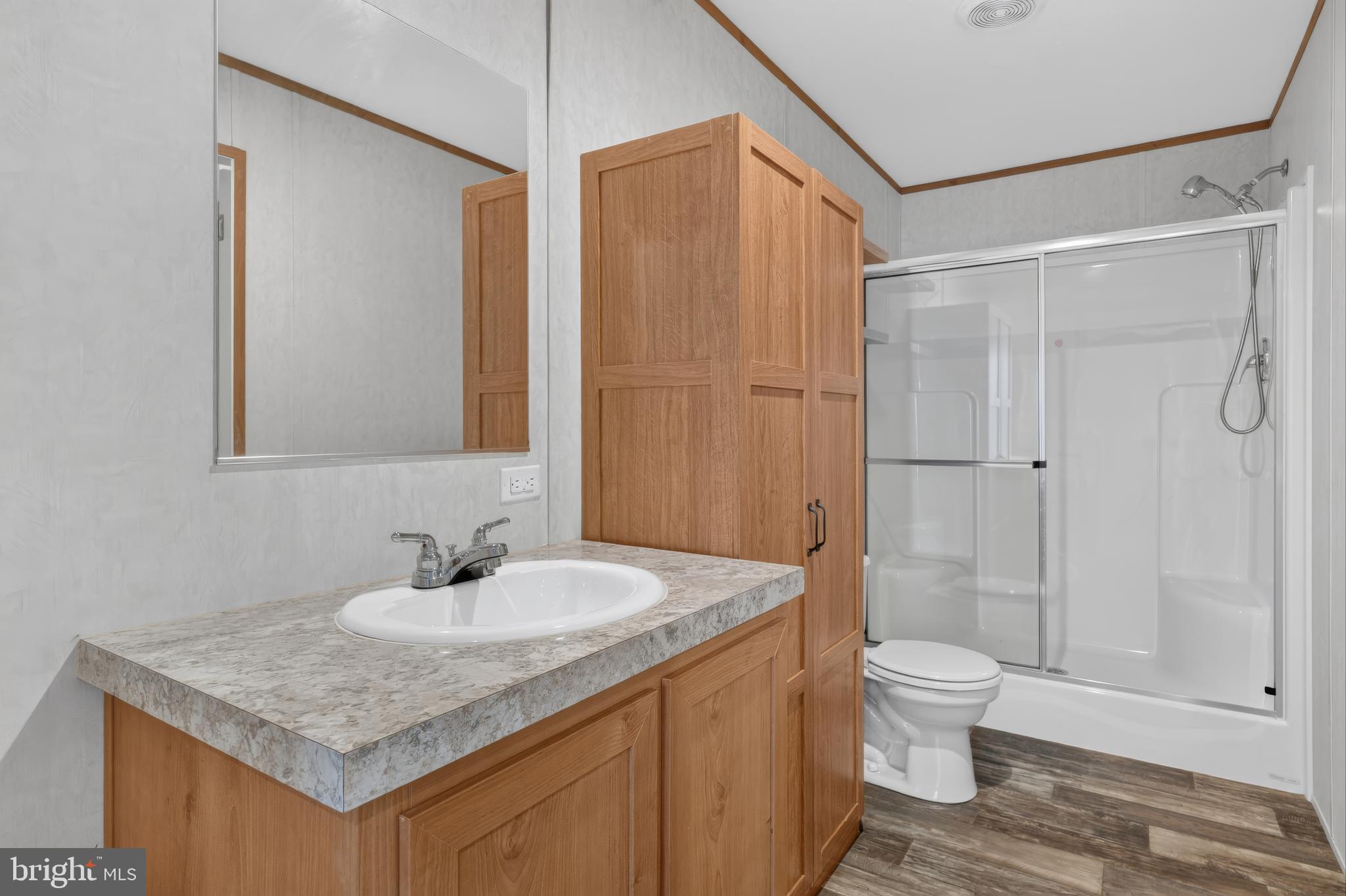 VILLAGE BROOK - Residential