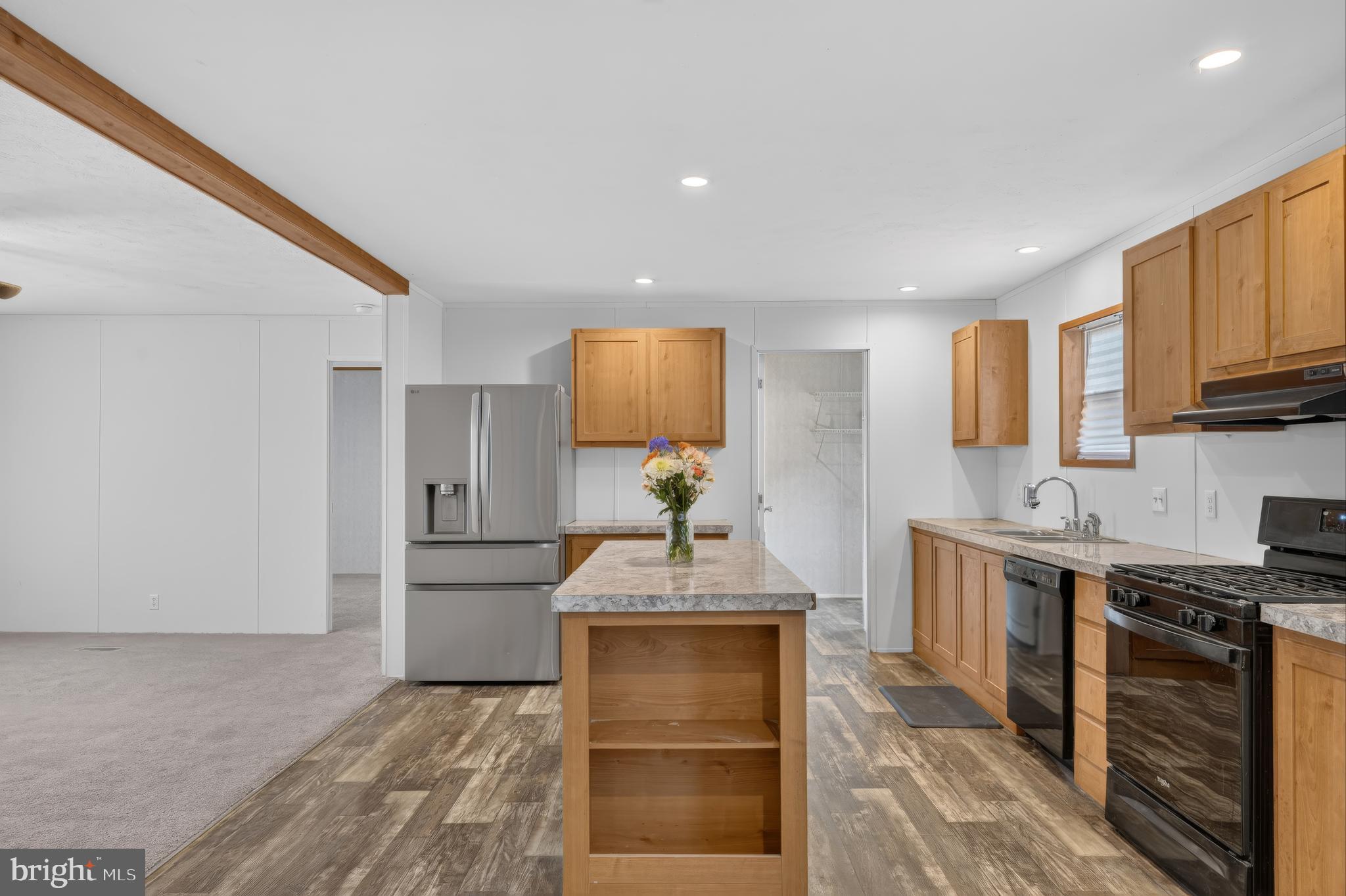 VILLAGE BROOK - Residential