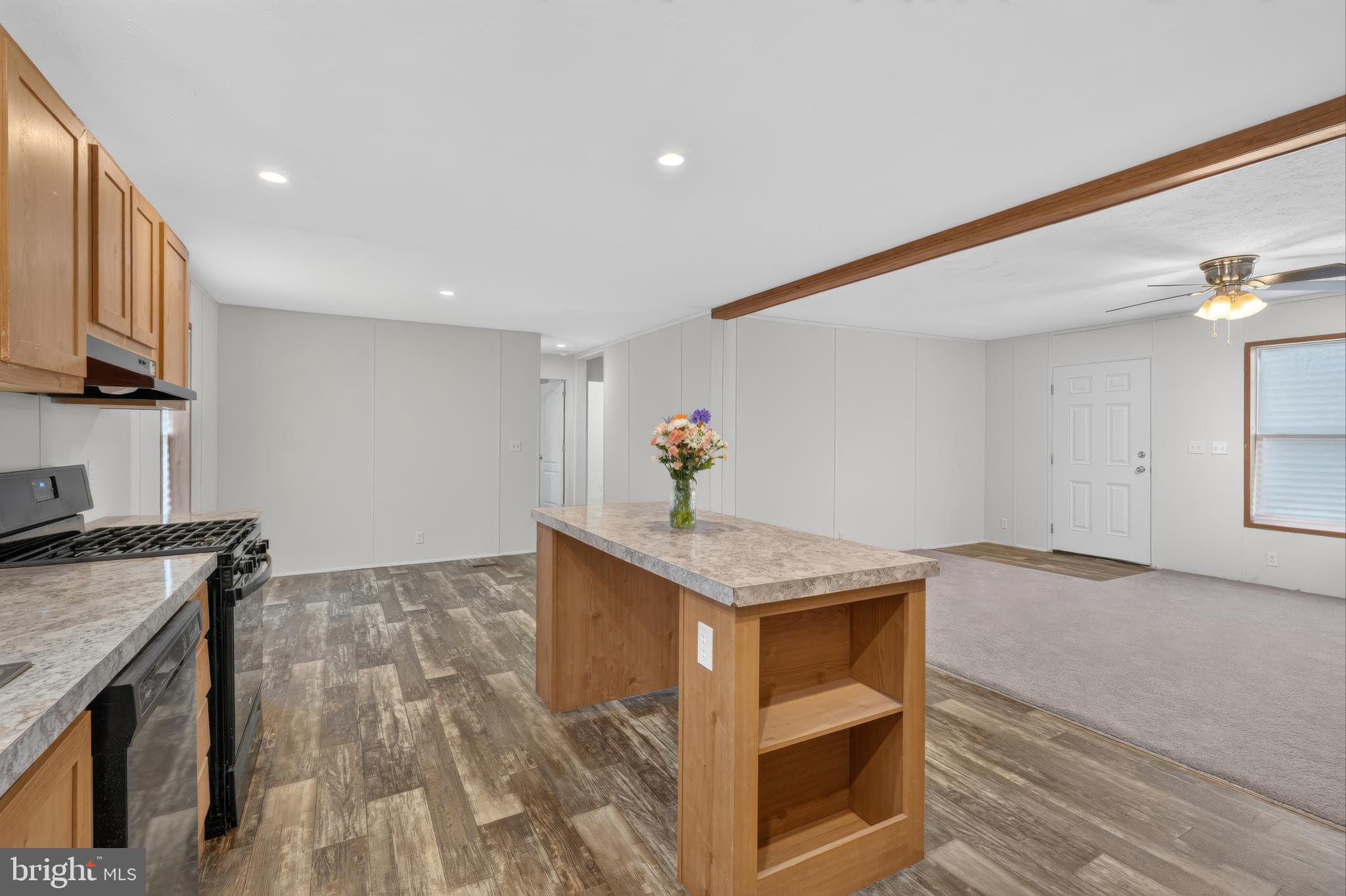 VILLAGE BROOK - Residential