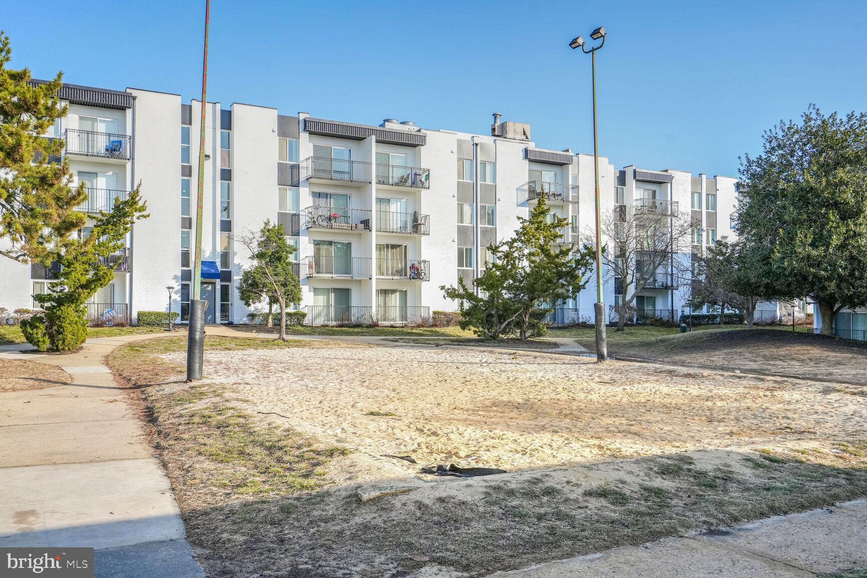 TWENTY-ONE - Residential