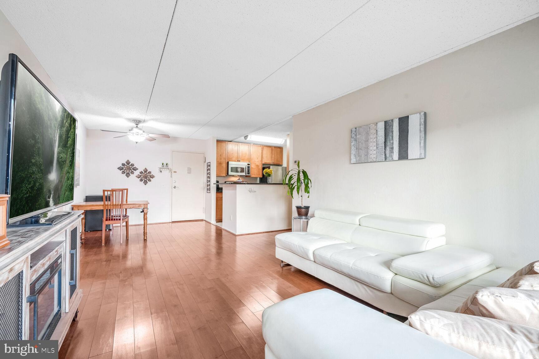 TWENTY-ONE - Residential
