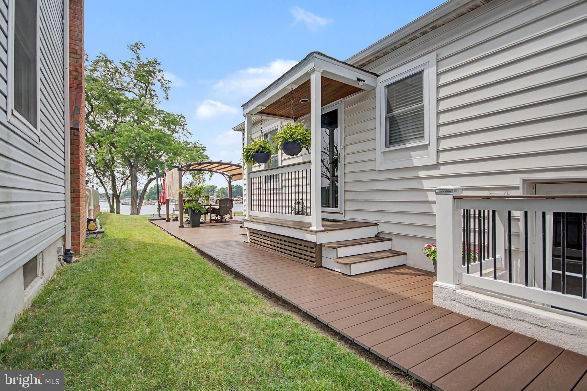 SUNSET BEACH - Residential
