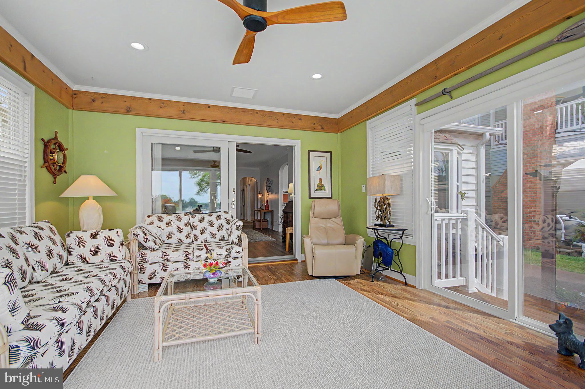 SUNSET BEACH - Residential