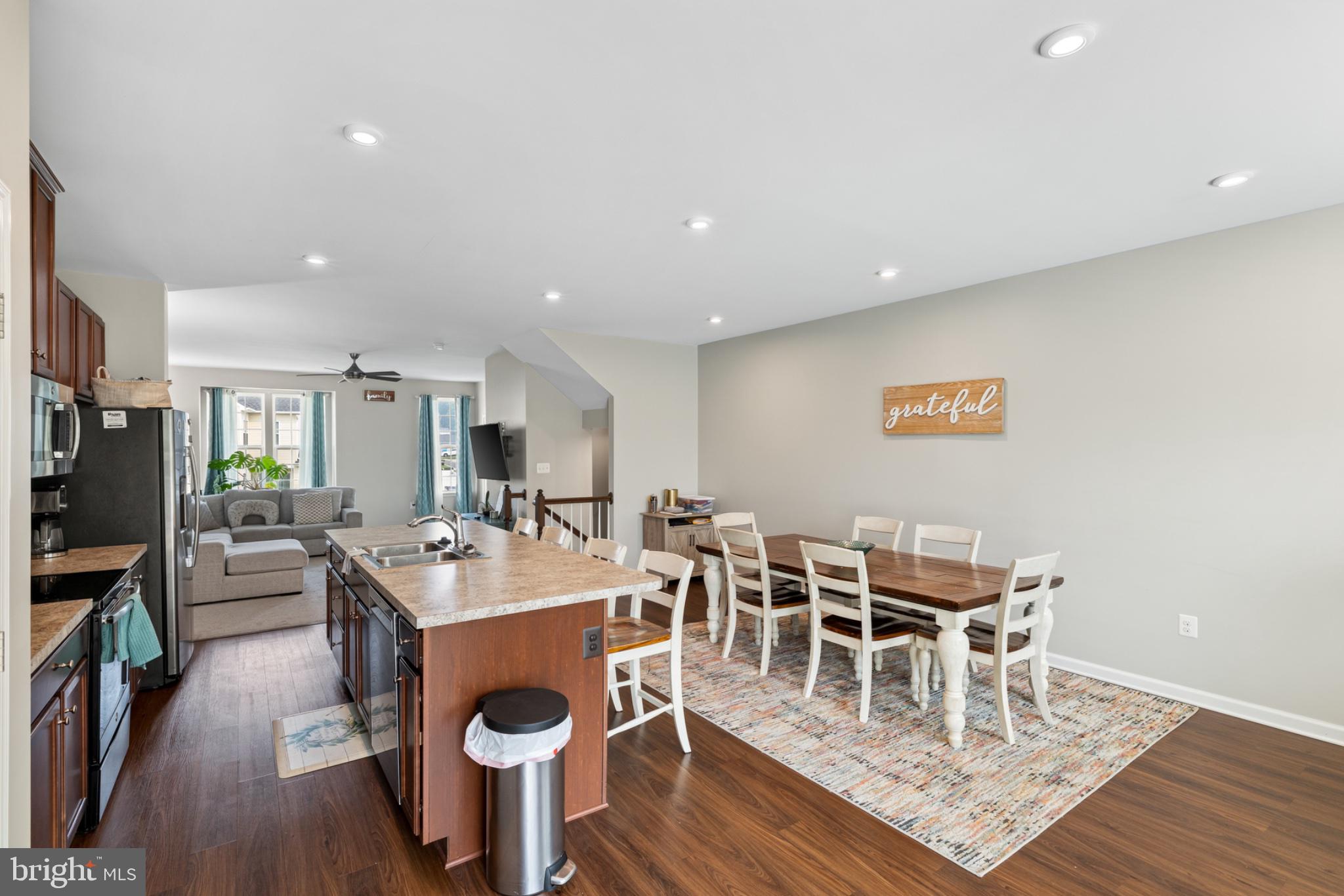 THE VILLAGE AT COURTHOUSE COMMONS - Residential