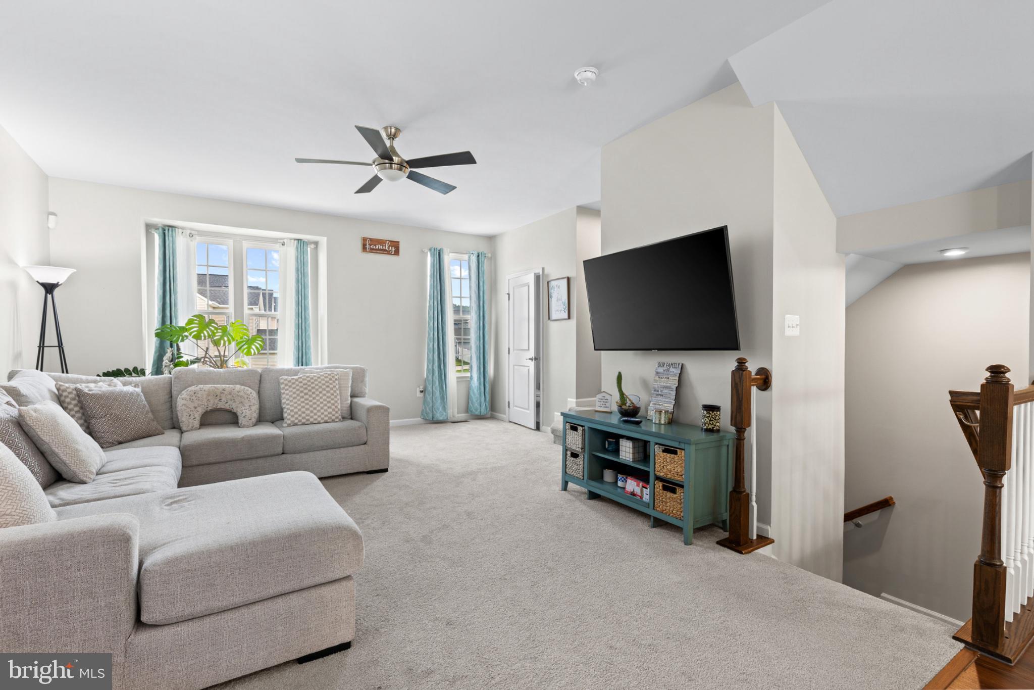THE VILLAGE AT COURTHOUSE COMMONS - Residential