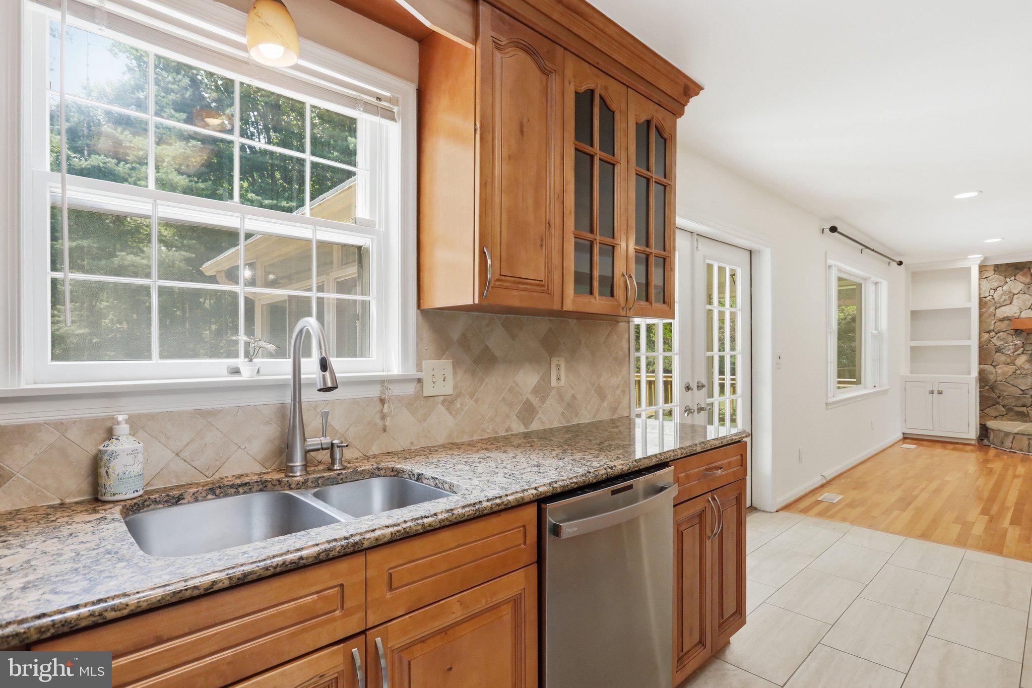 SUNSHINE ACRES - Residential