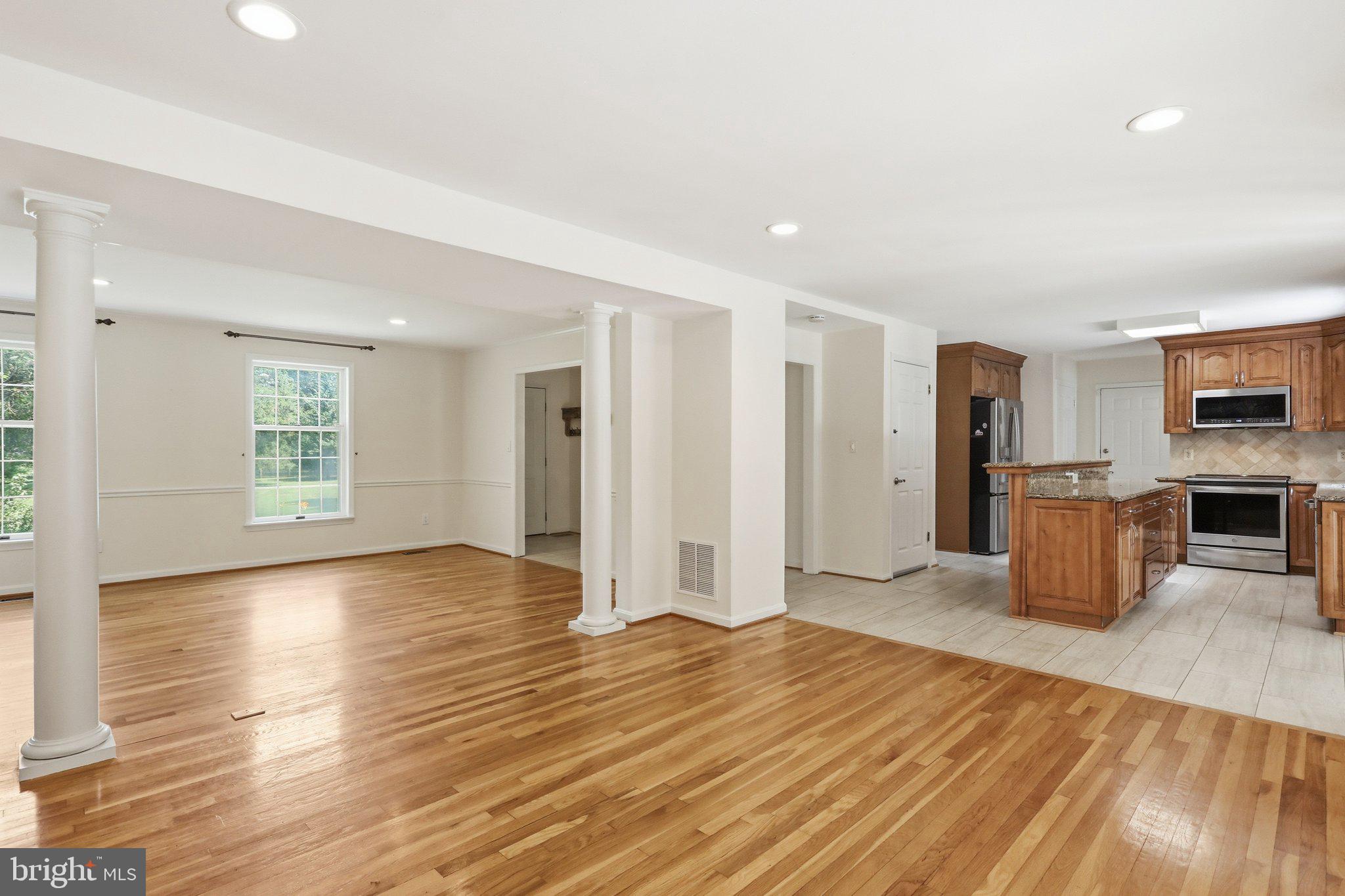 SUNSHINE ACRES - Residential