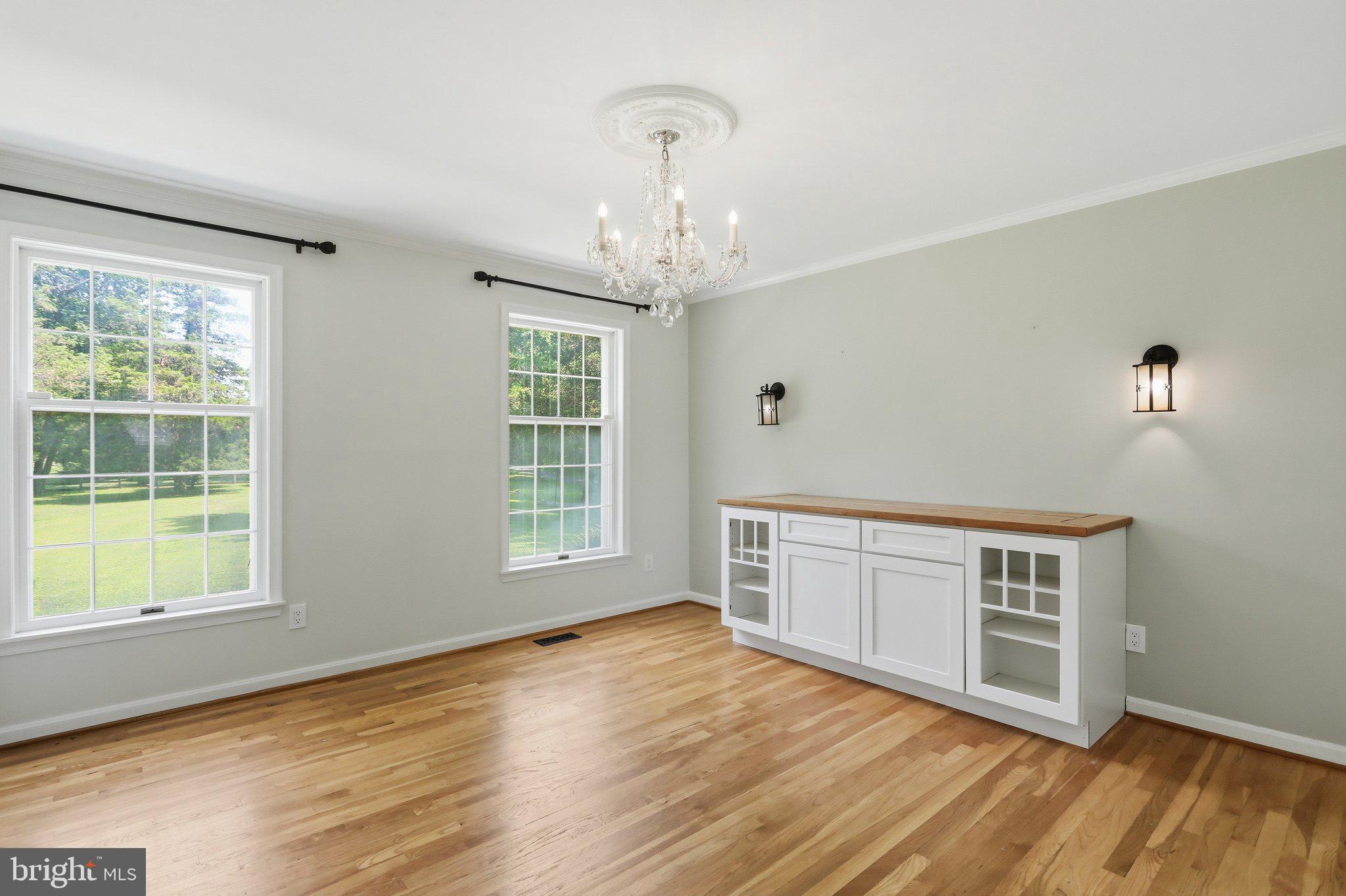 SUNSHINE ACRES - Residential