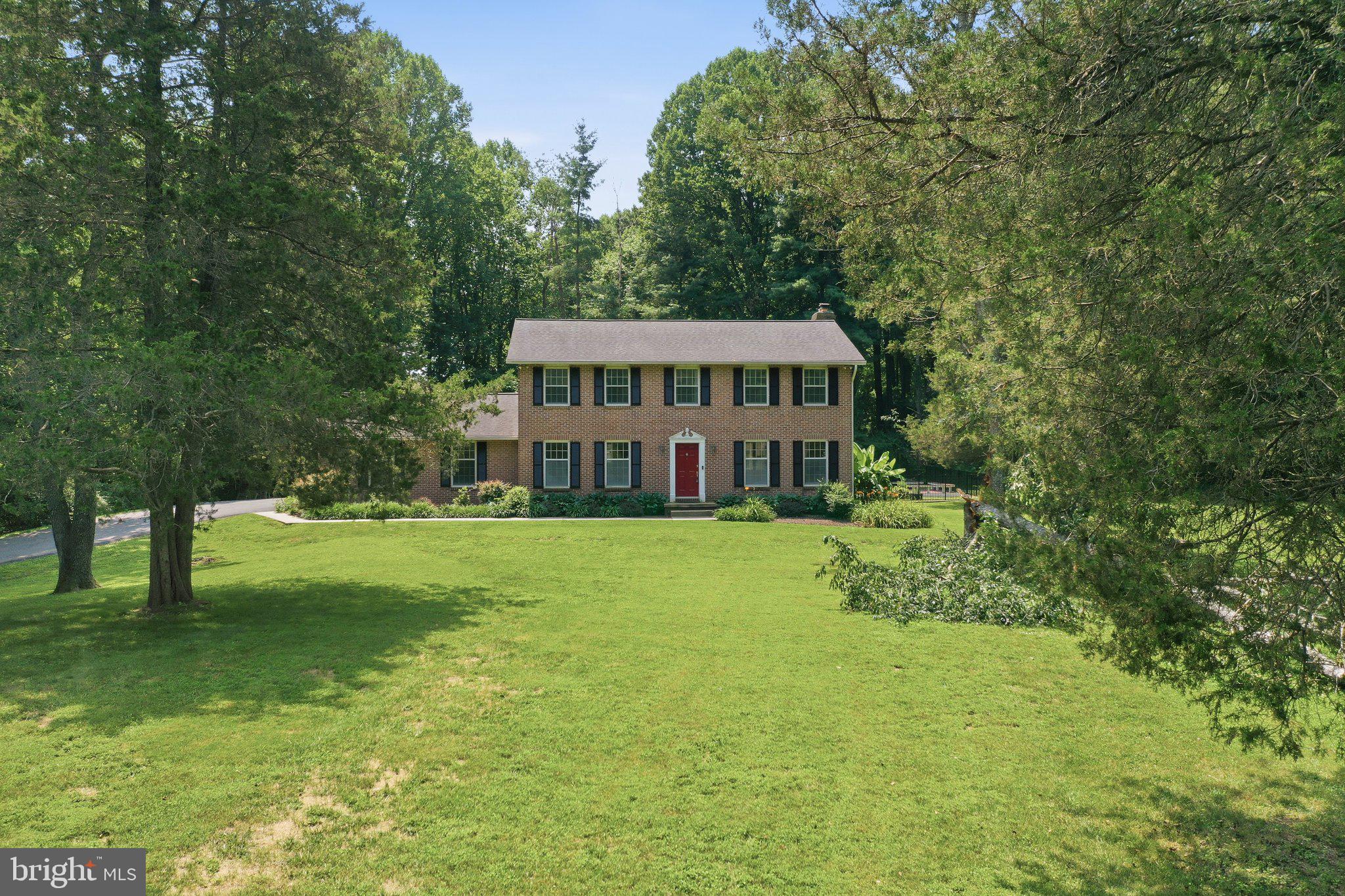 SUNSHINE ACRES - Residential