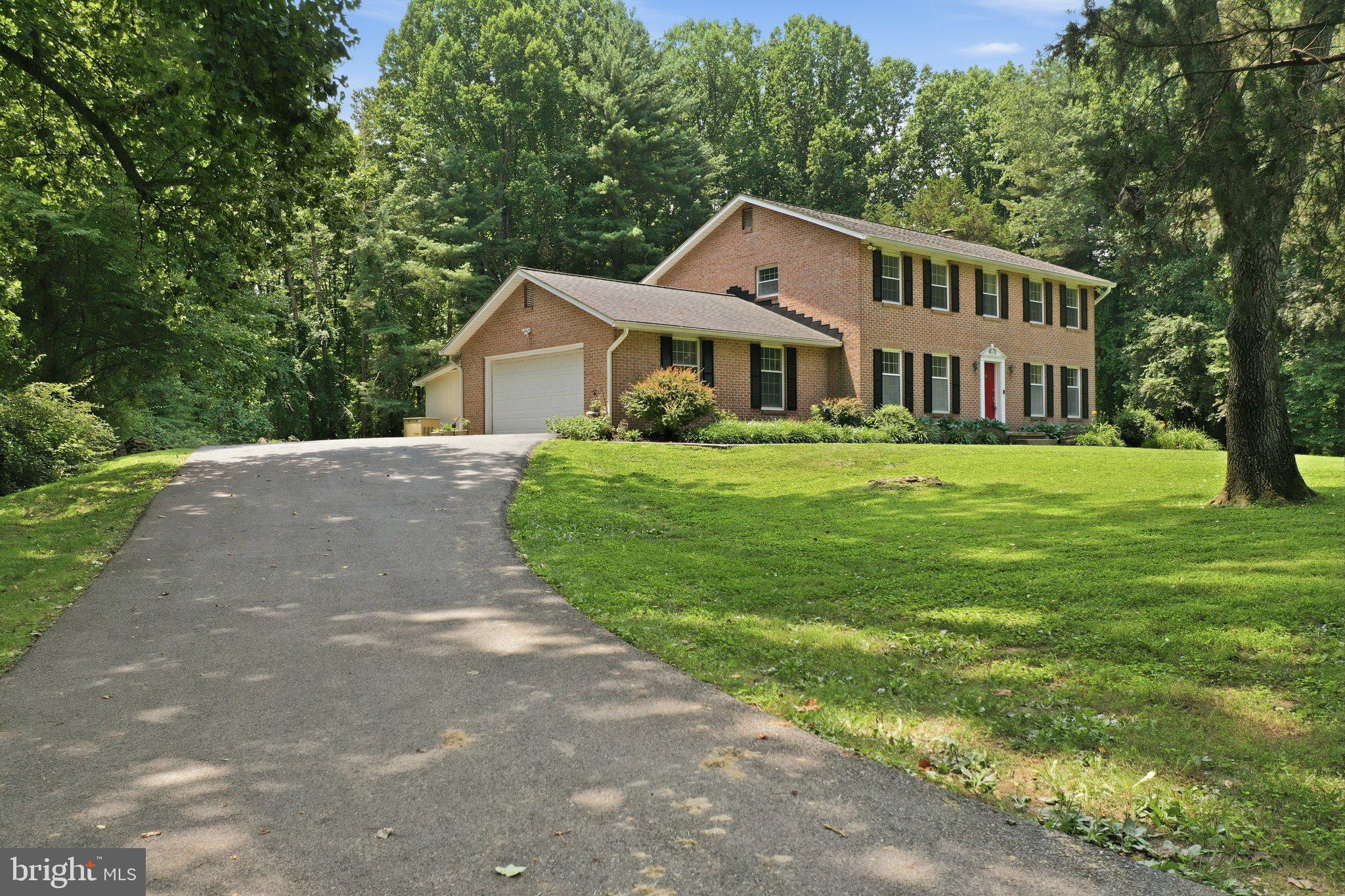 SUNSHINE ACRES - Residential