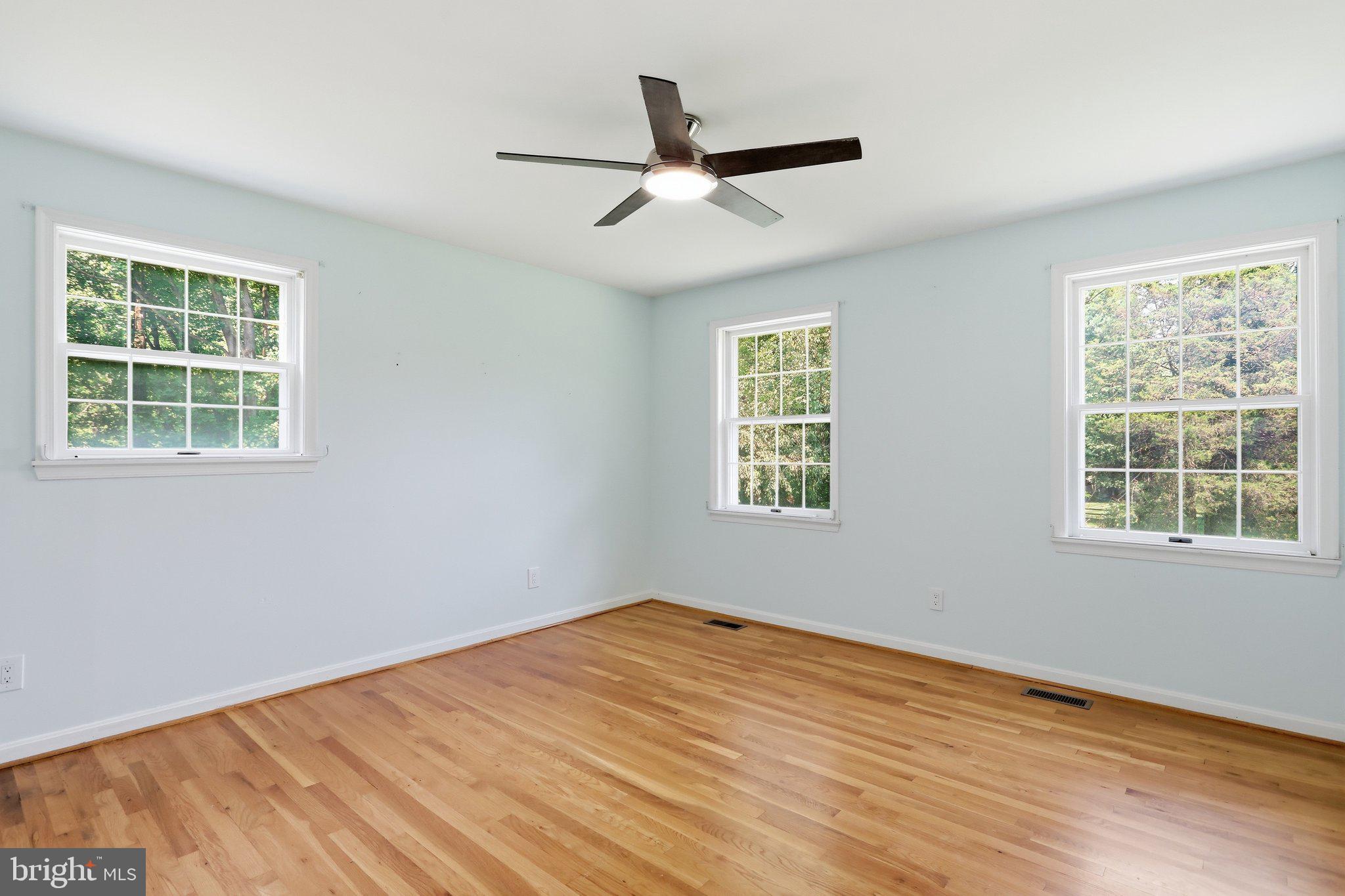SUNSHINE ACRES - Residential