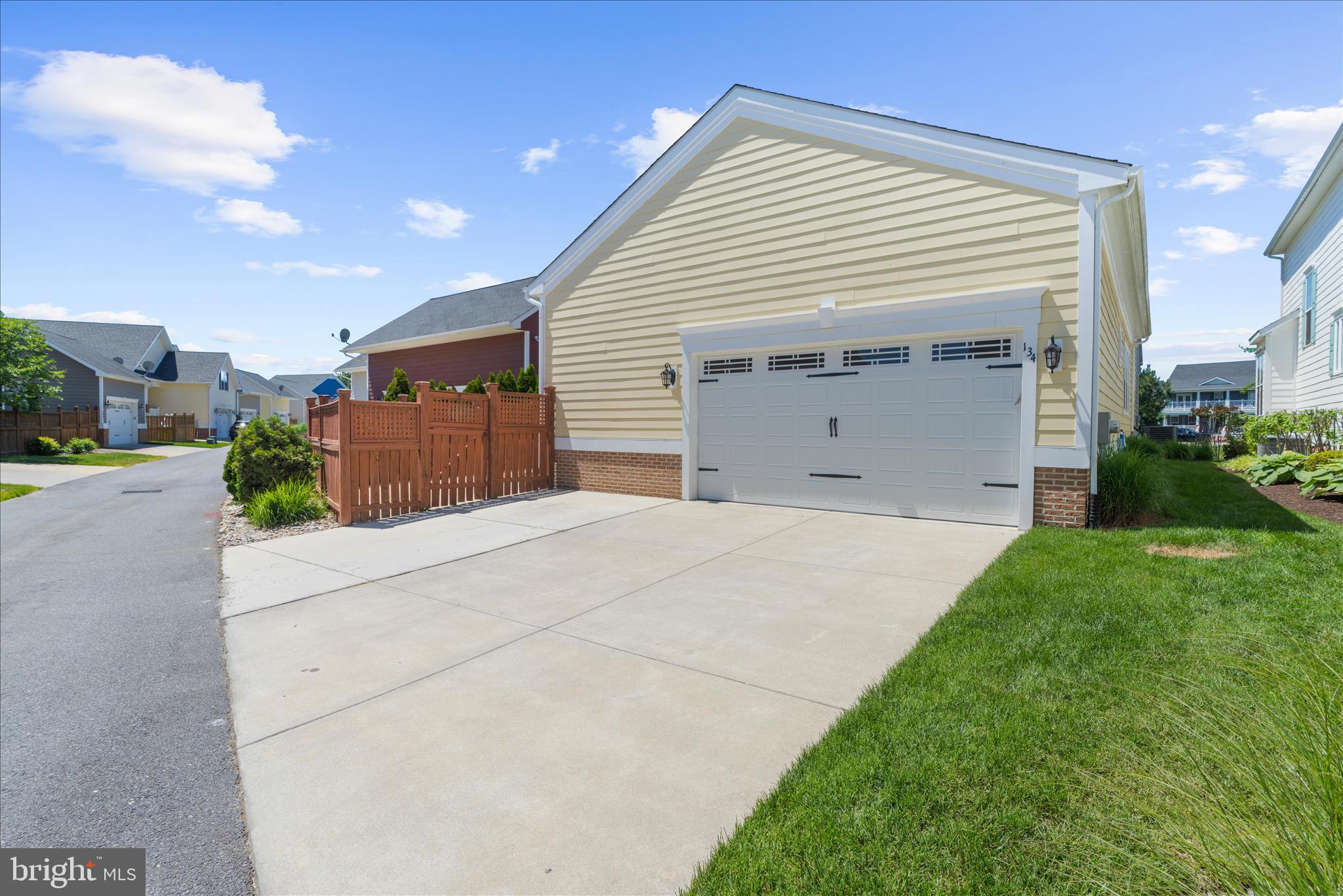 GIBSONS GRANT - Residential