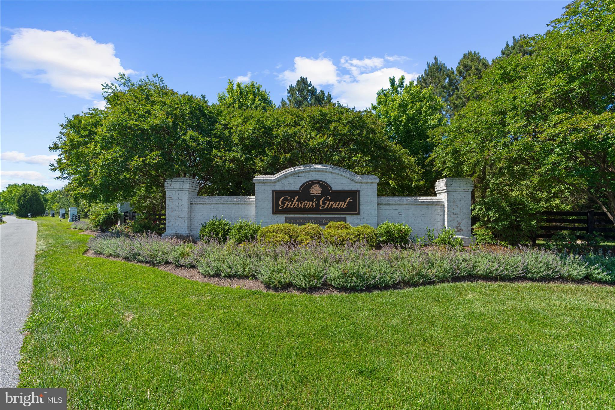 GIBSONS GRANT - Residential