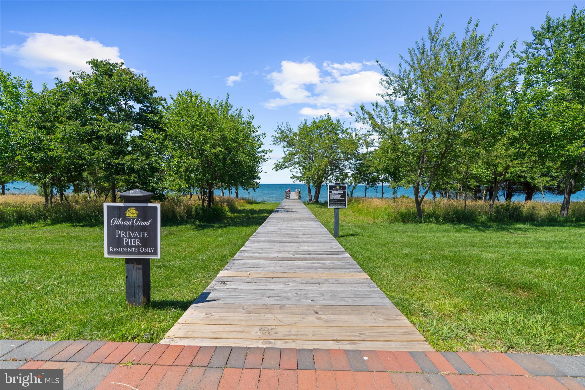GIBSONS GRANT - Residential