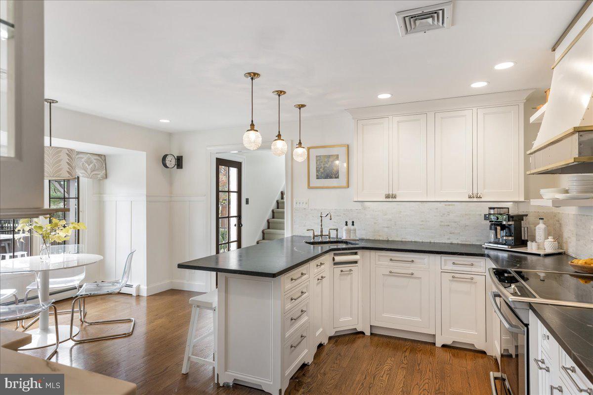 SOLEBURY FARMS EST - Residential