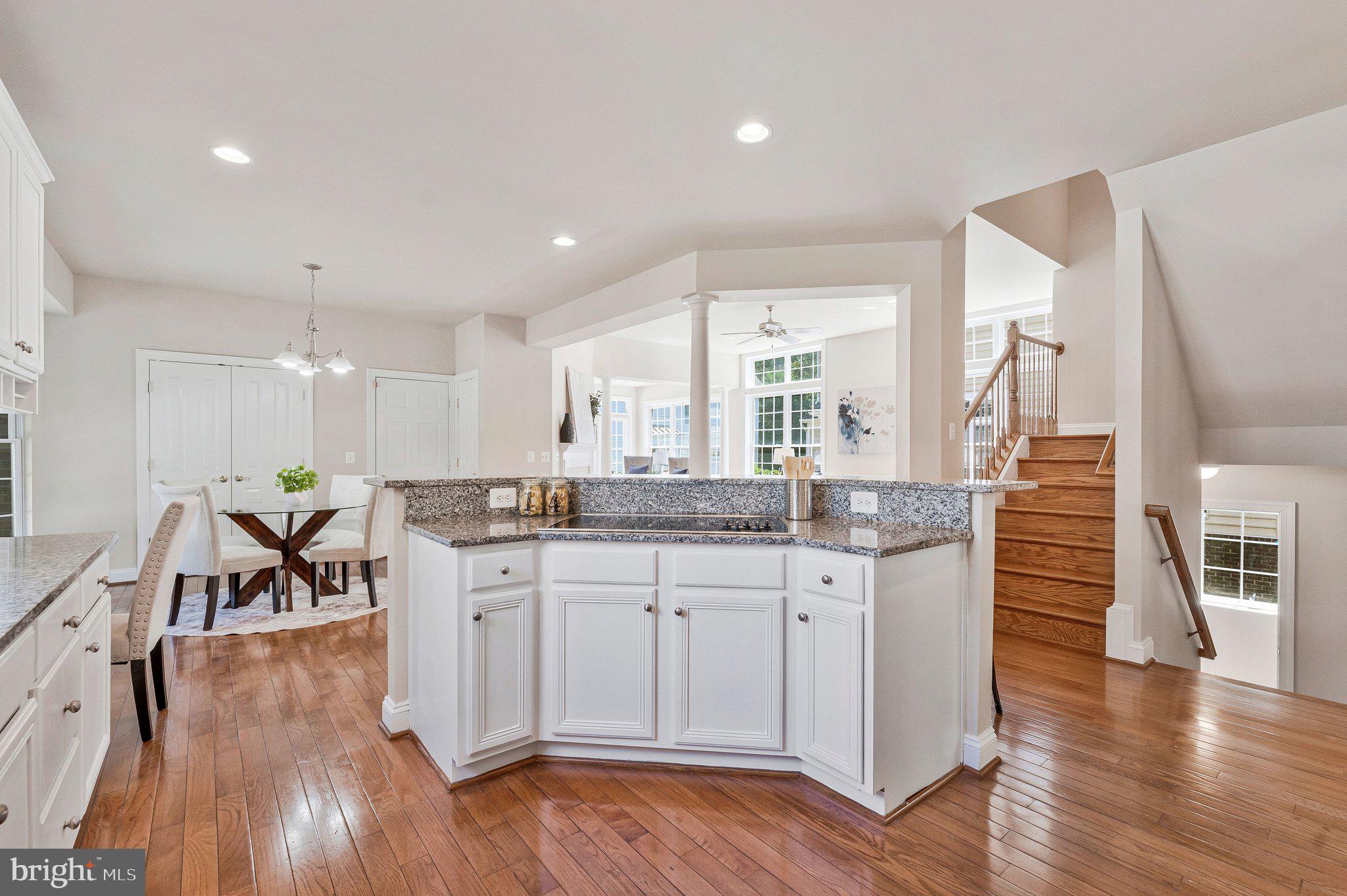 MORADA RIDGE - Residential