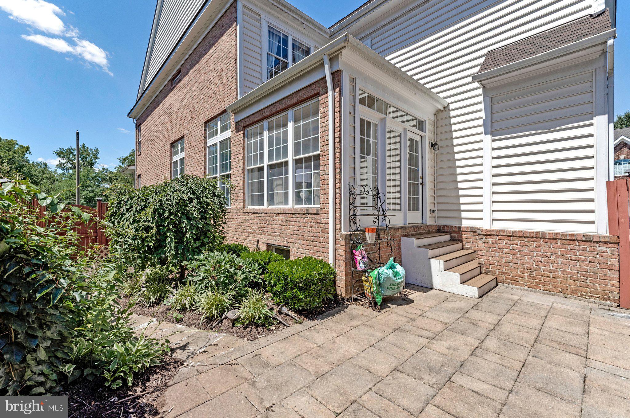 MORADA RIDGE - Residential