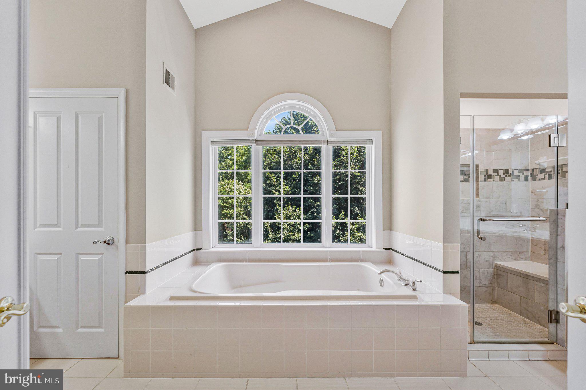 MORADA RIDGE - Residential