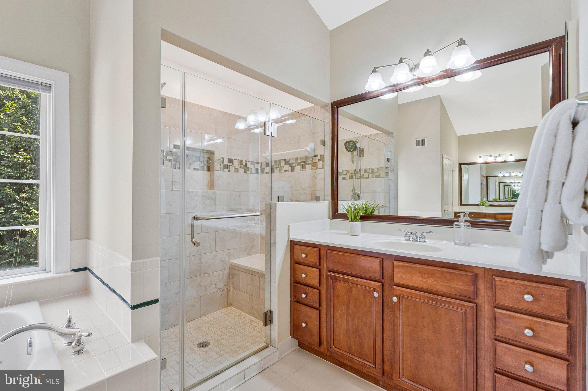 MORADA RIDGE - Residential