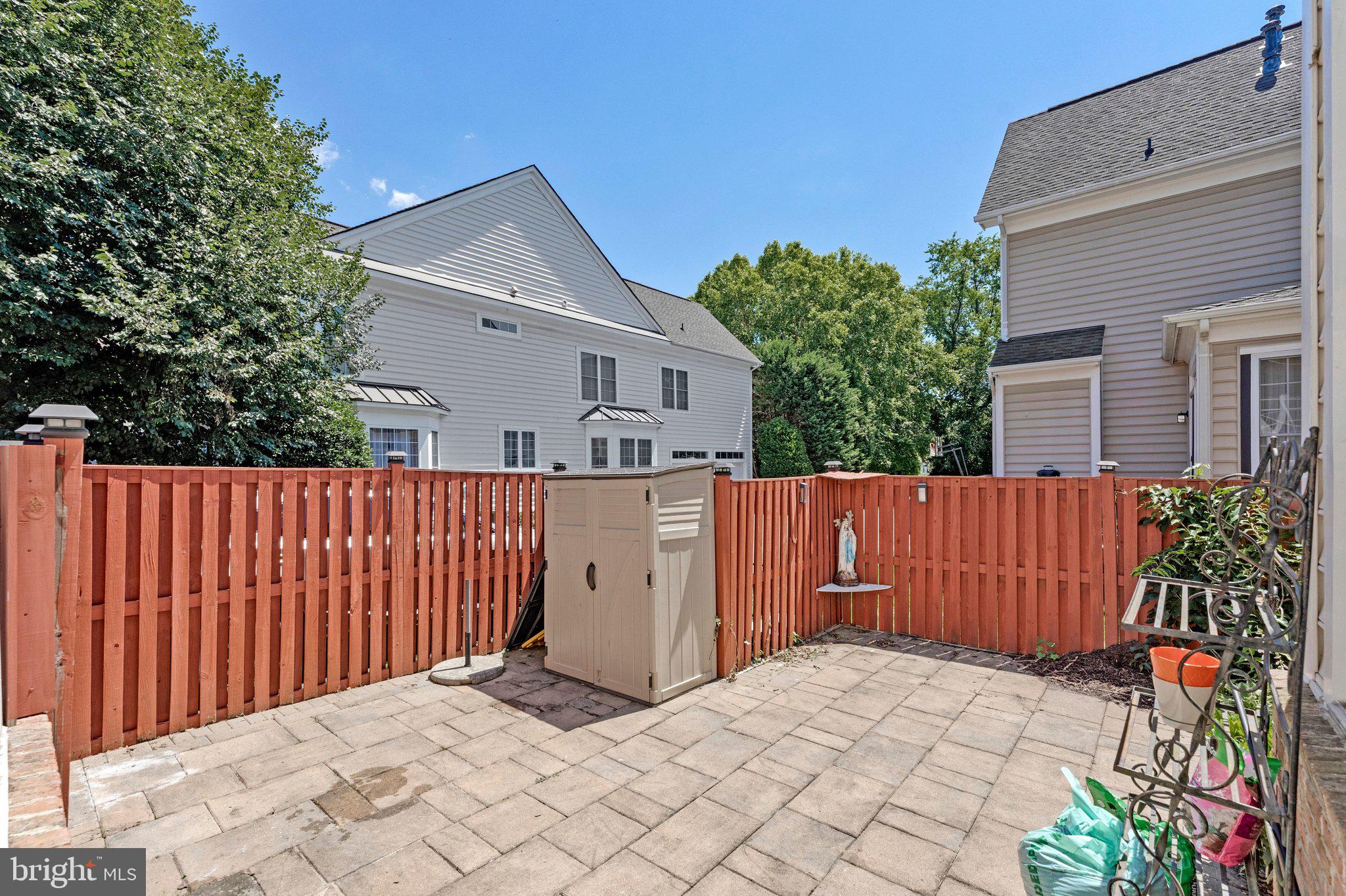 MORADA RIDGE - Residential
