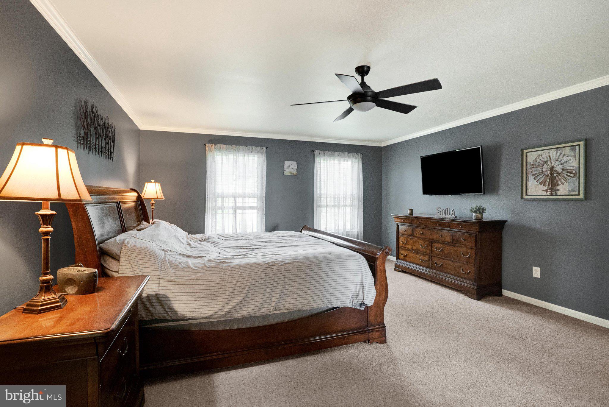 GOVERNORS POINTE - Residential