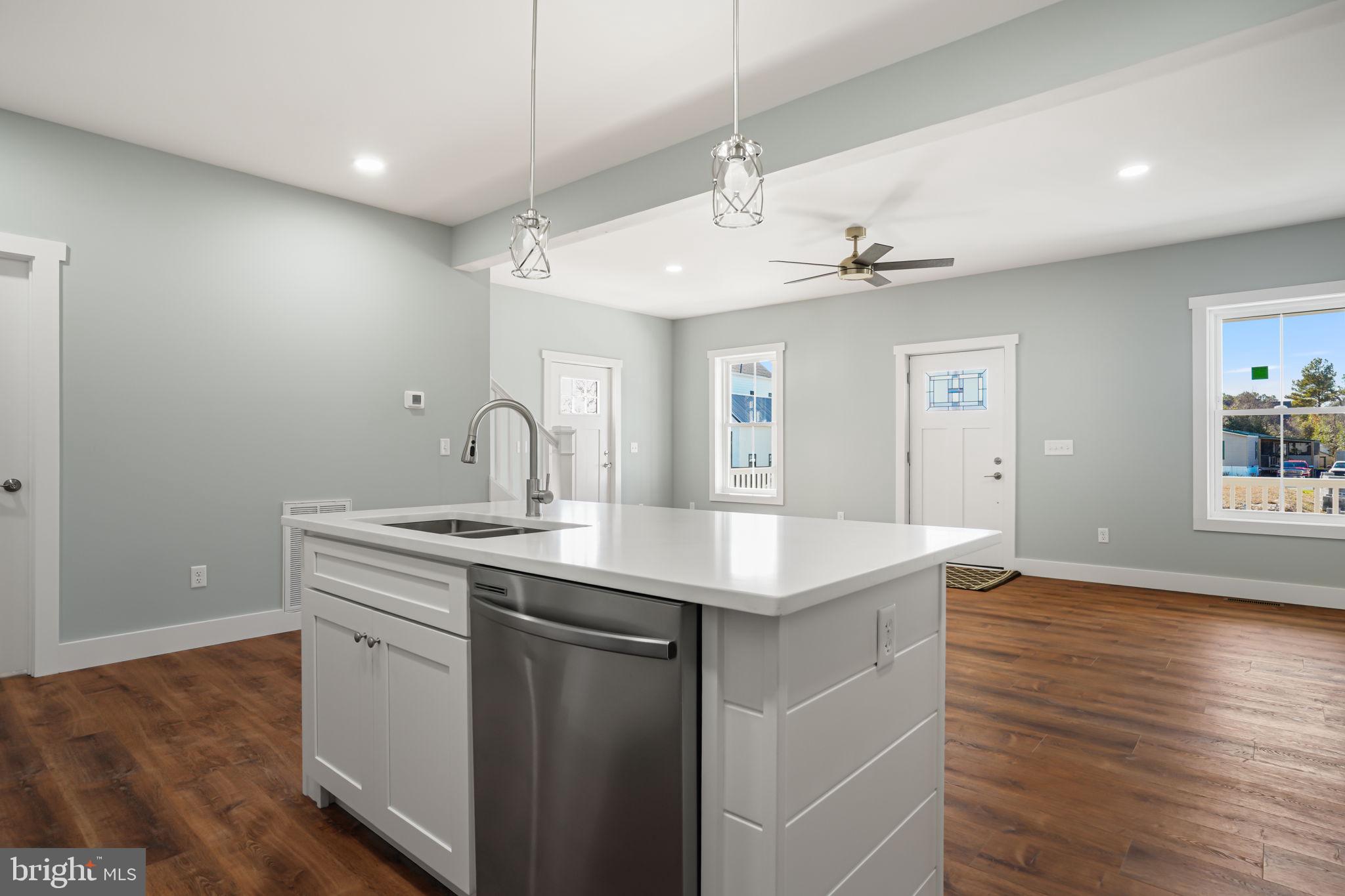CHINCOTEAGUE - Residential