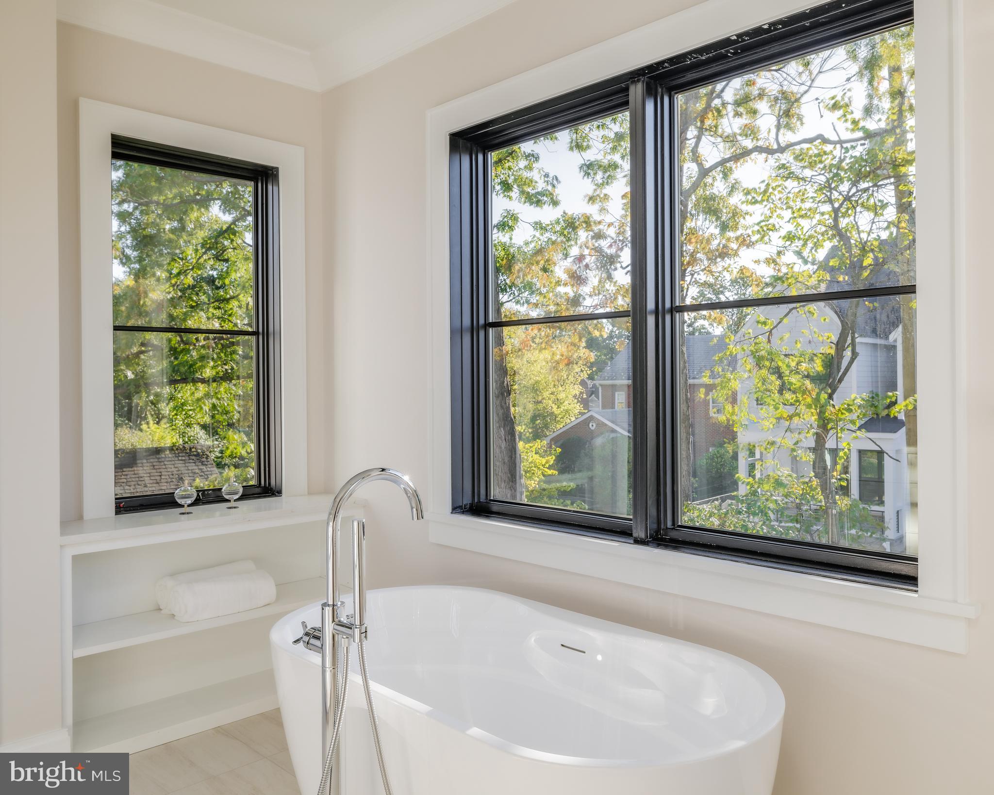 ASHTON HEIGHTS - Residential