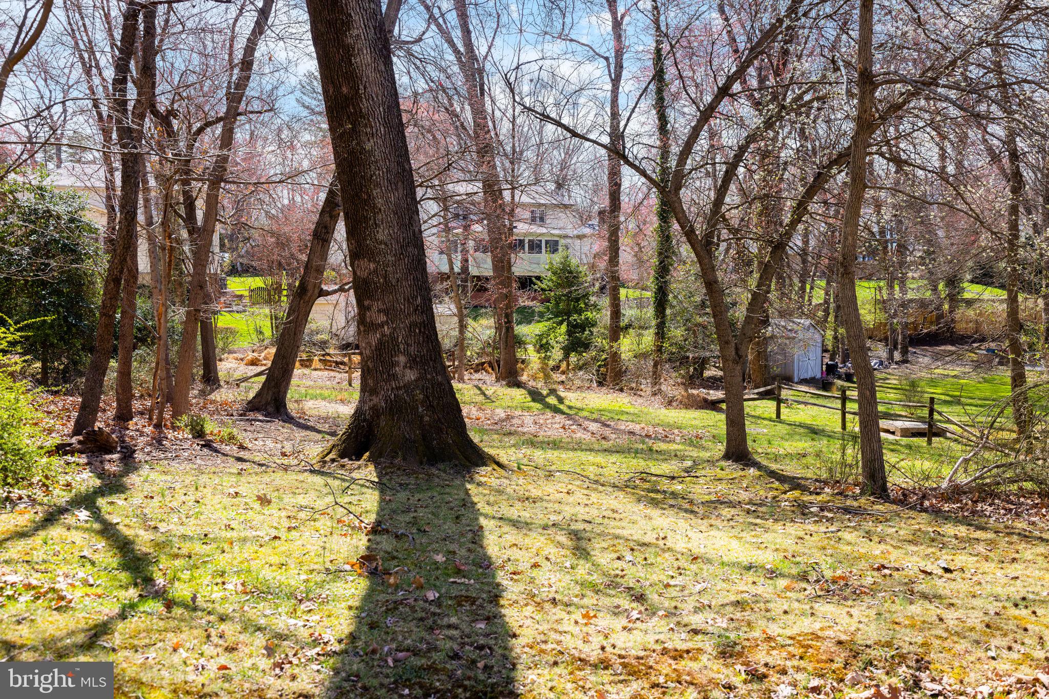 LAUREL RIDGE CROSSING - Residential