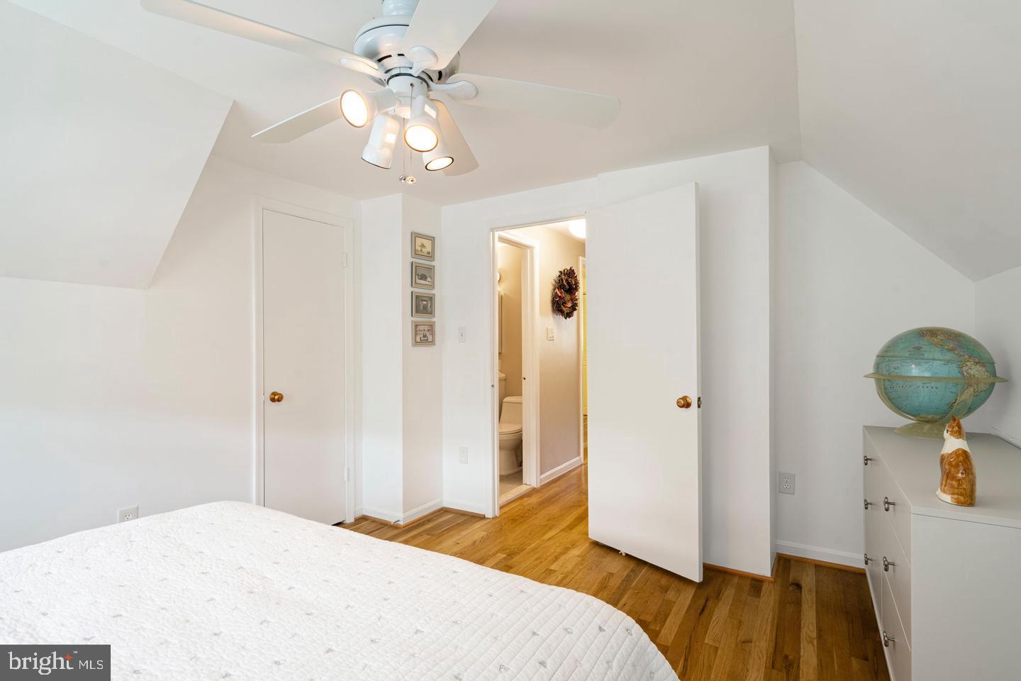 WEST SPRINGFIELD VILLAGE - Residential Lease