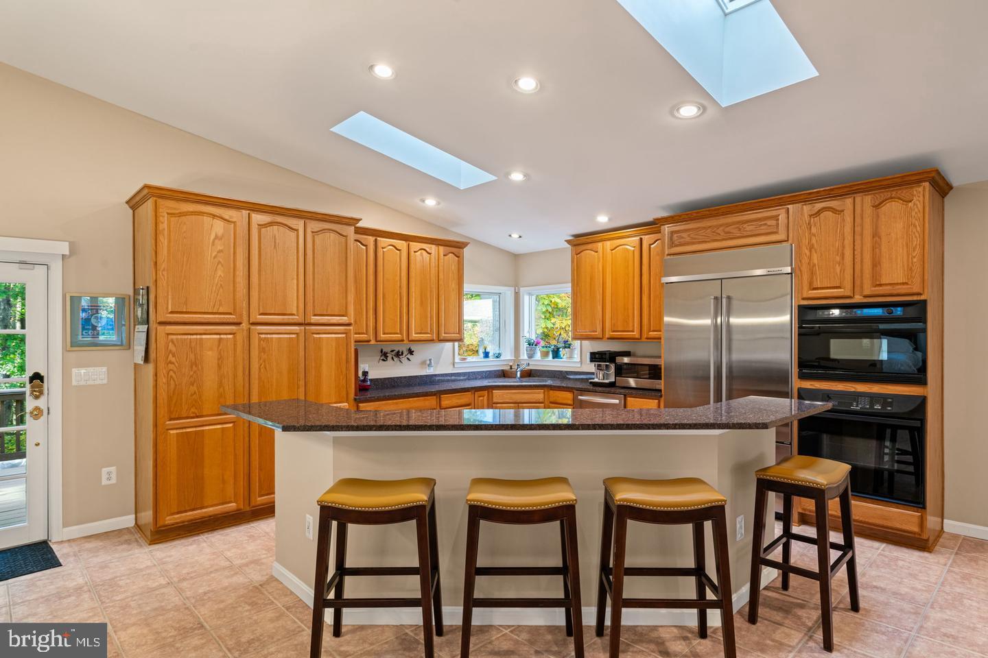 WEST SPRINGFIELD VILLAGE - Residential Lease