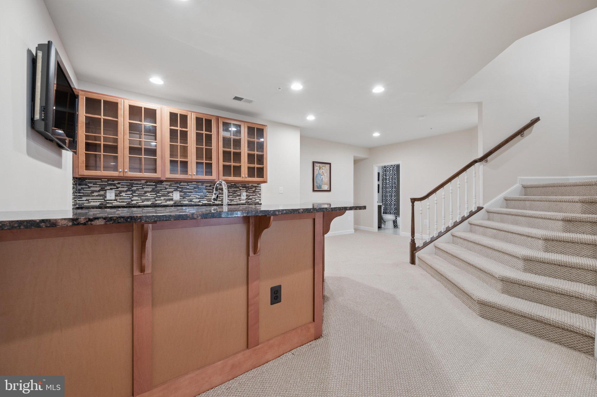 THE WARFIELDS - Residential