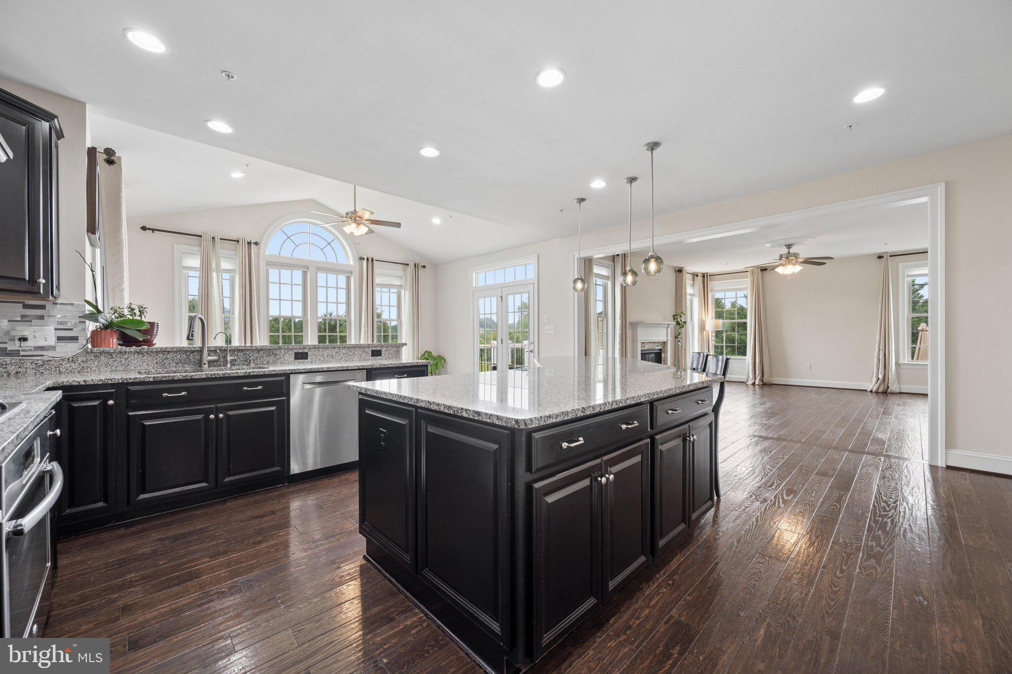 THE WARFIELDS - Residential