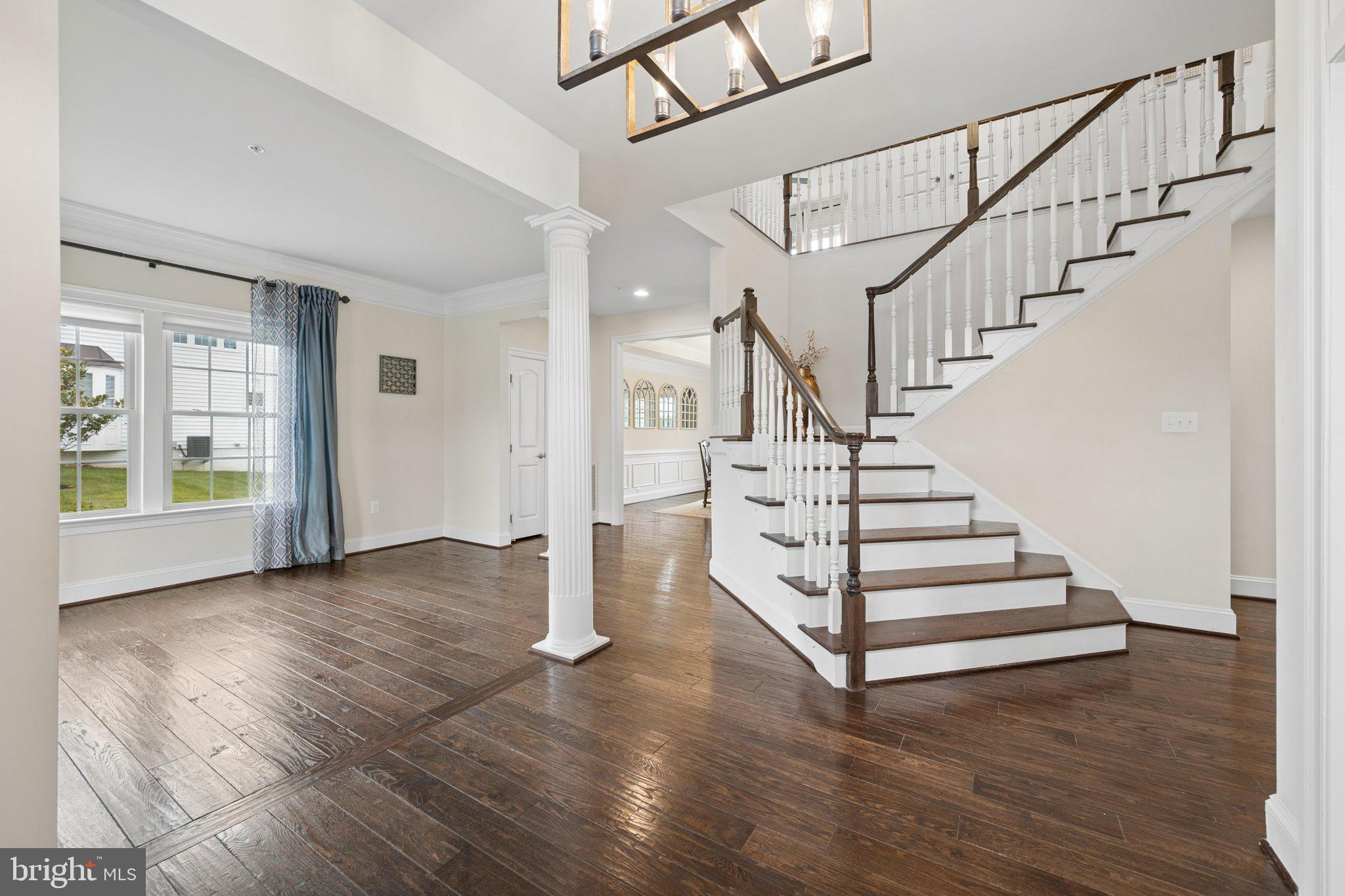 THE WARFIELDS - Residential
