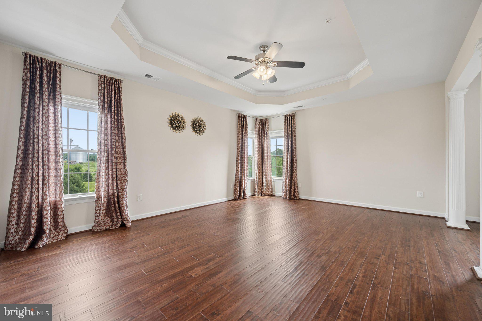 THE WARFIELDS - Residential