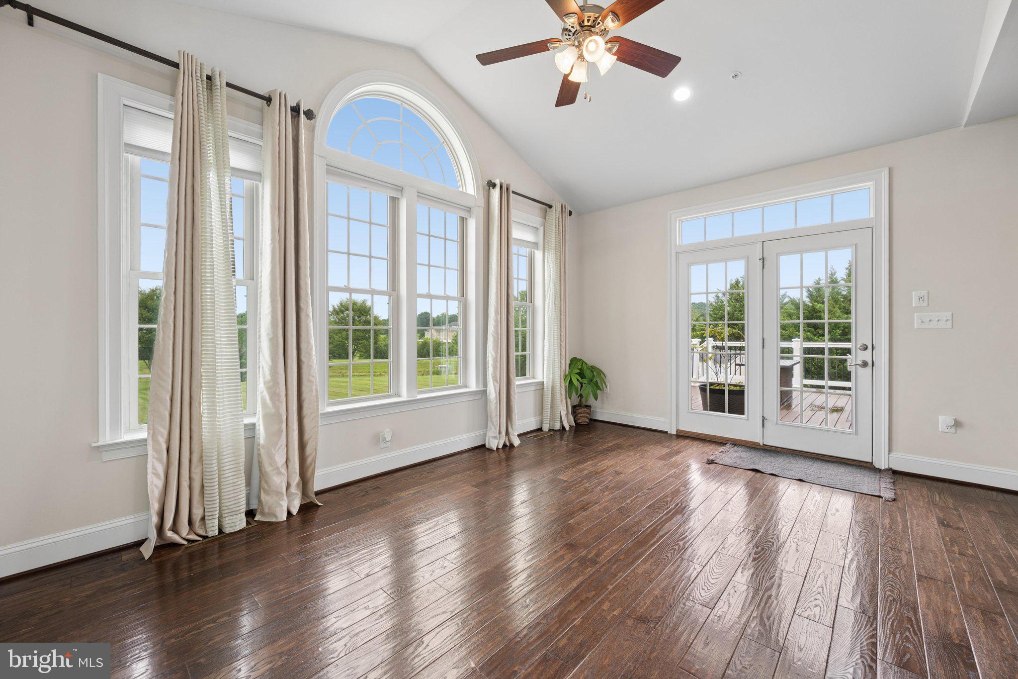 THE WARFIELDS - Residential