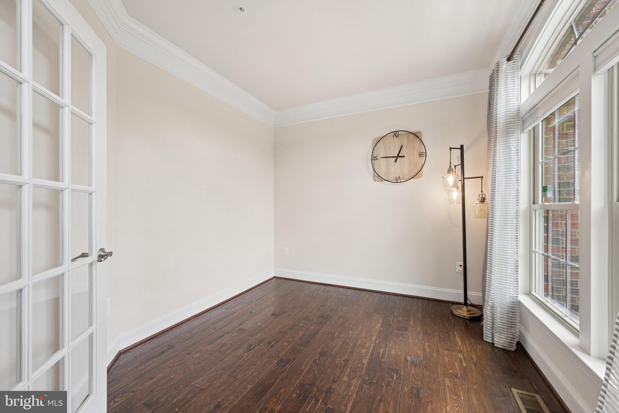 THE WARFIELDS - Residential