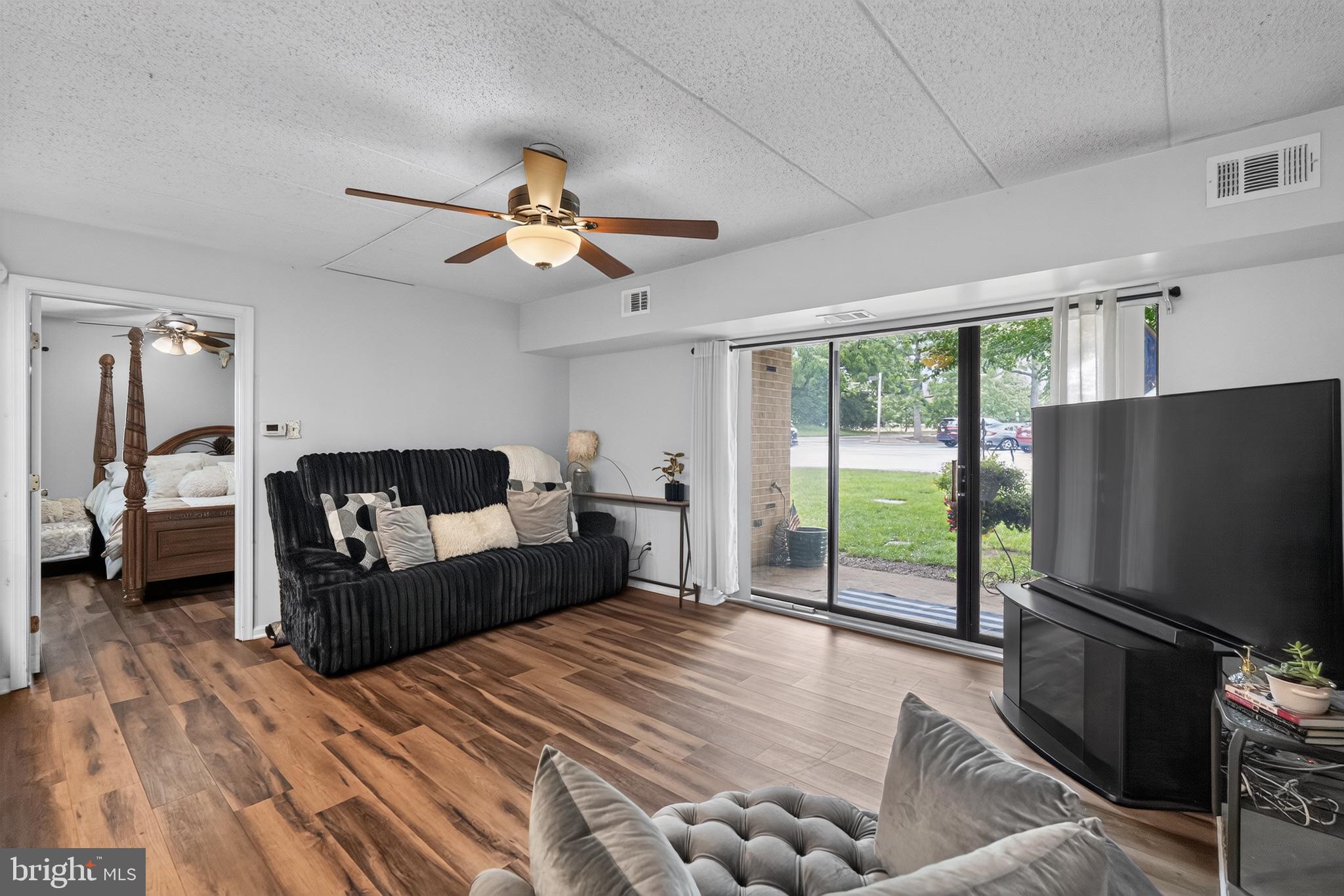 CHESTERBROOK - Residential