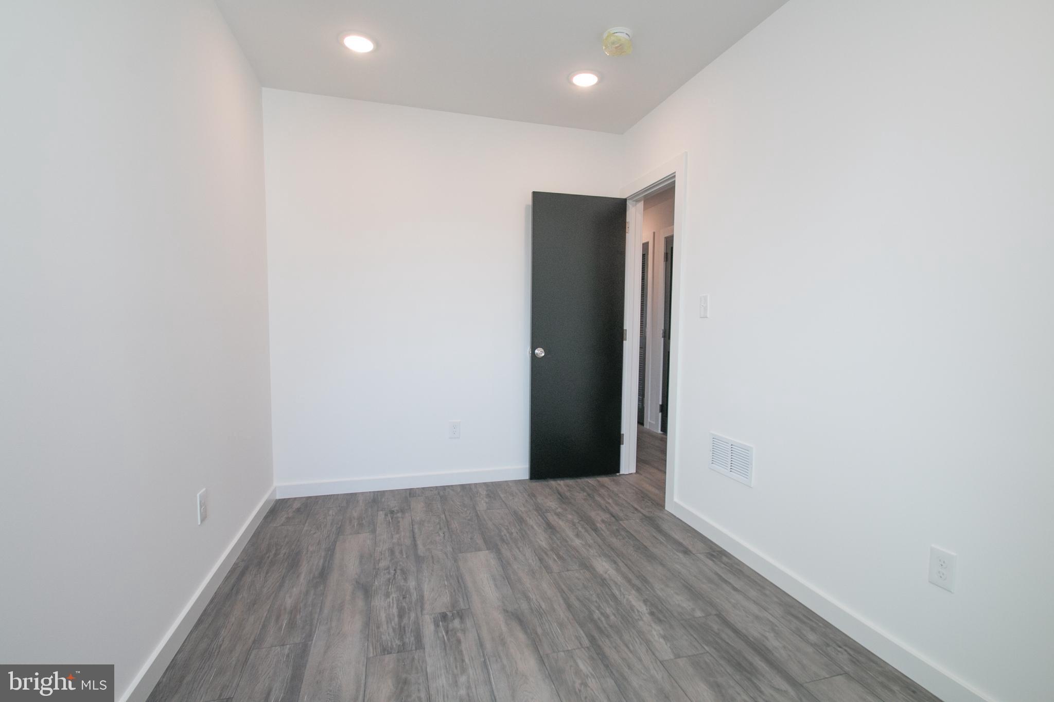 COBBS CREEK - Residential Lease