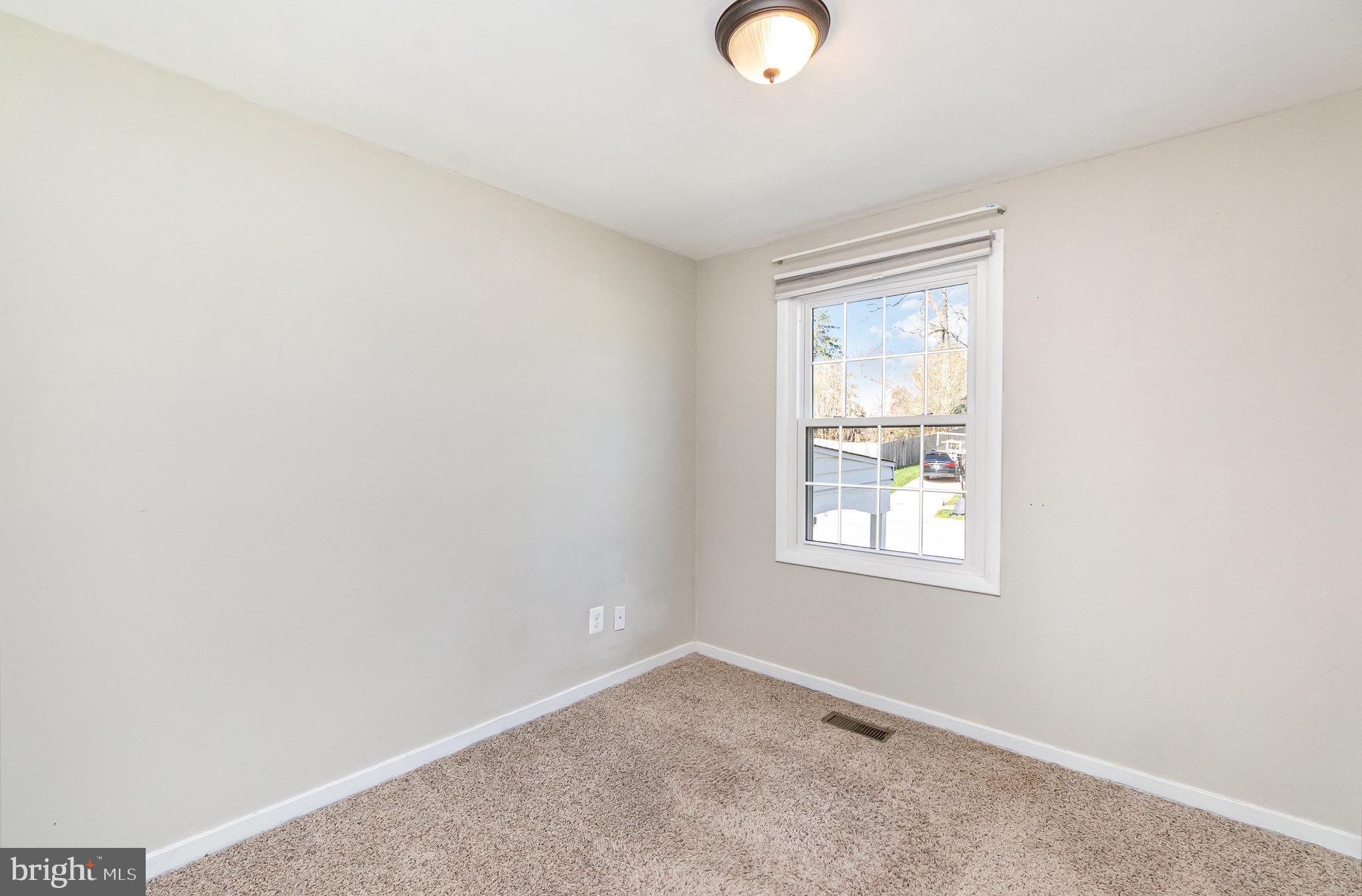 BRIGHT OAKS - Residential